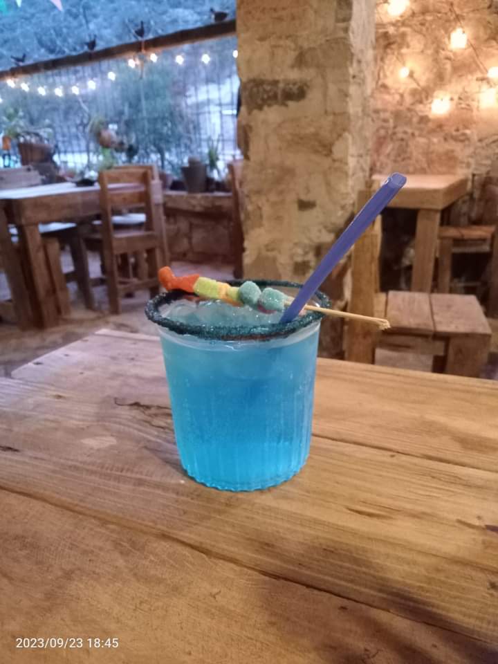 LA MARUKA BOTANERO - BAR image 10