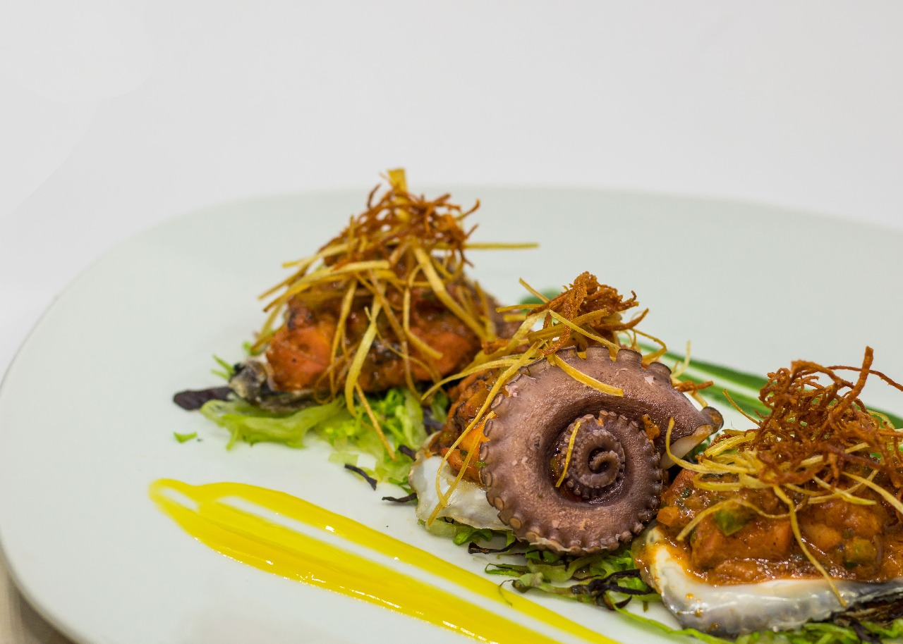 Ichaami Mar y Tierra/Mariscos El Ancla image 2