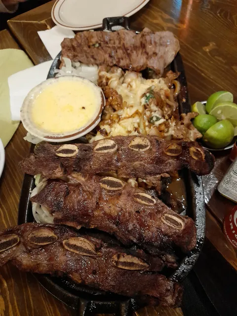 Herradero Tacos Bar image 8