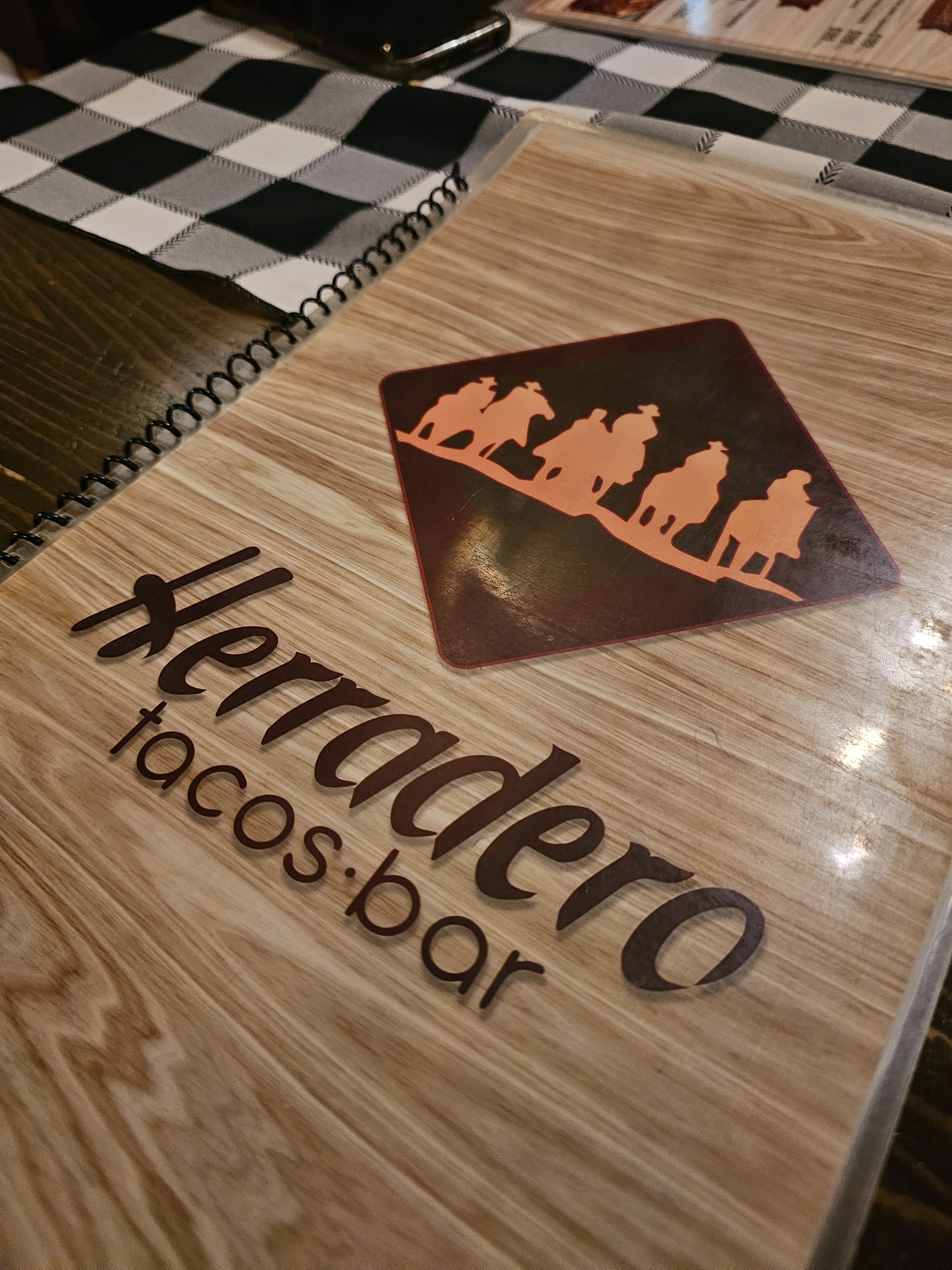 Herradero Tacos Bar image 10