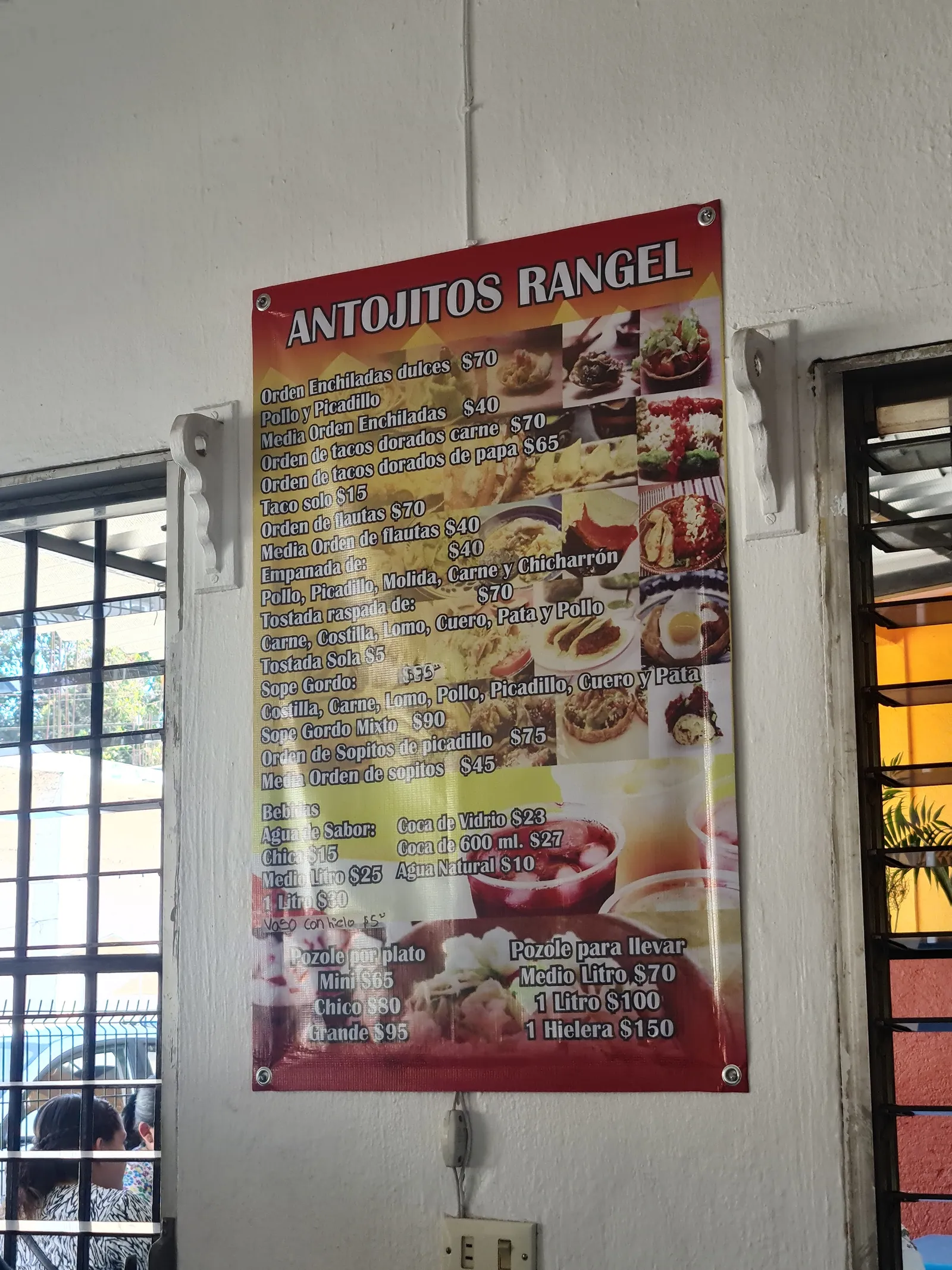 Antojitos Mexicanos Rangel image 5