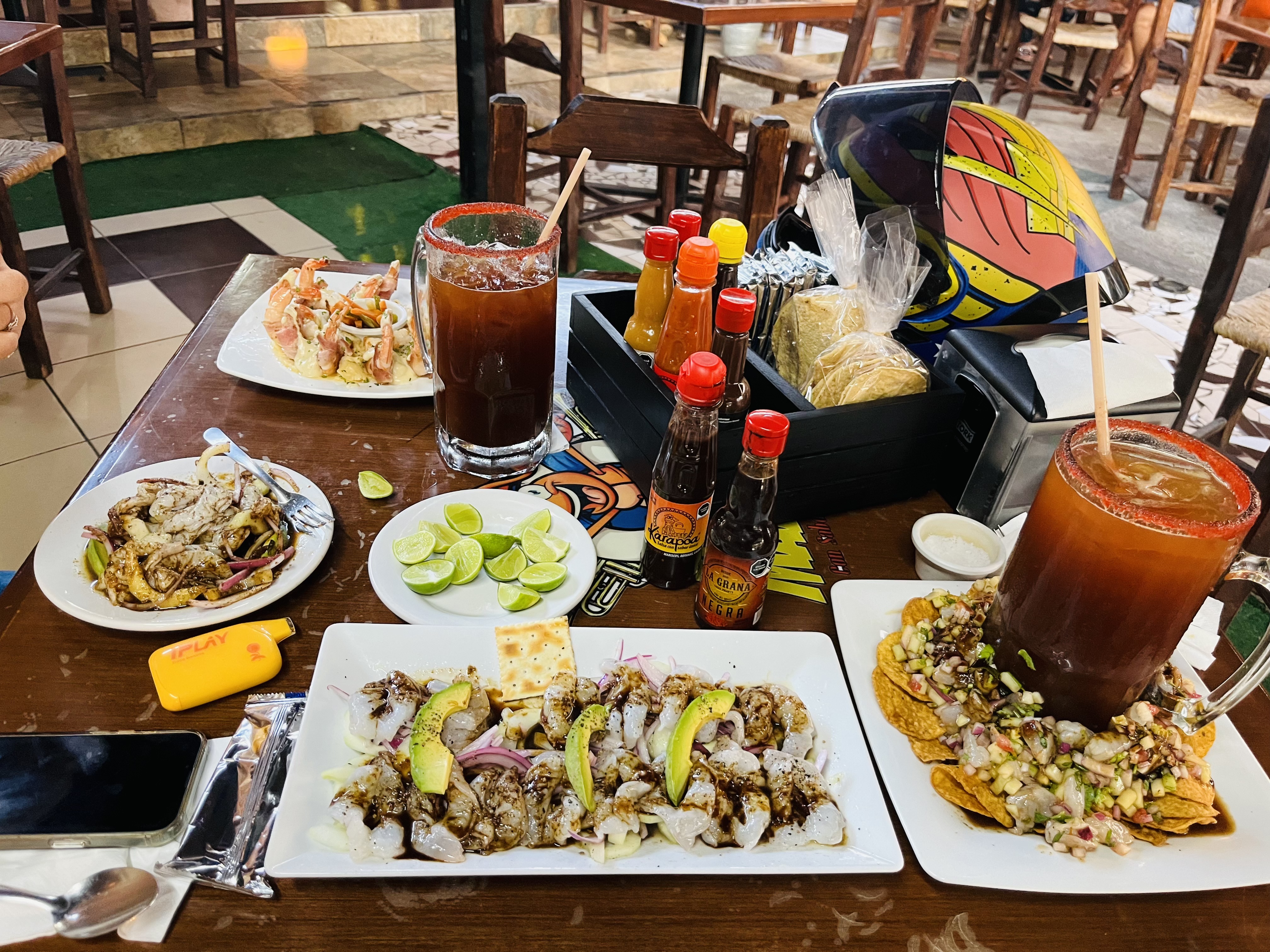 Mariscos El toro Mambo image 8