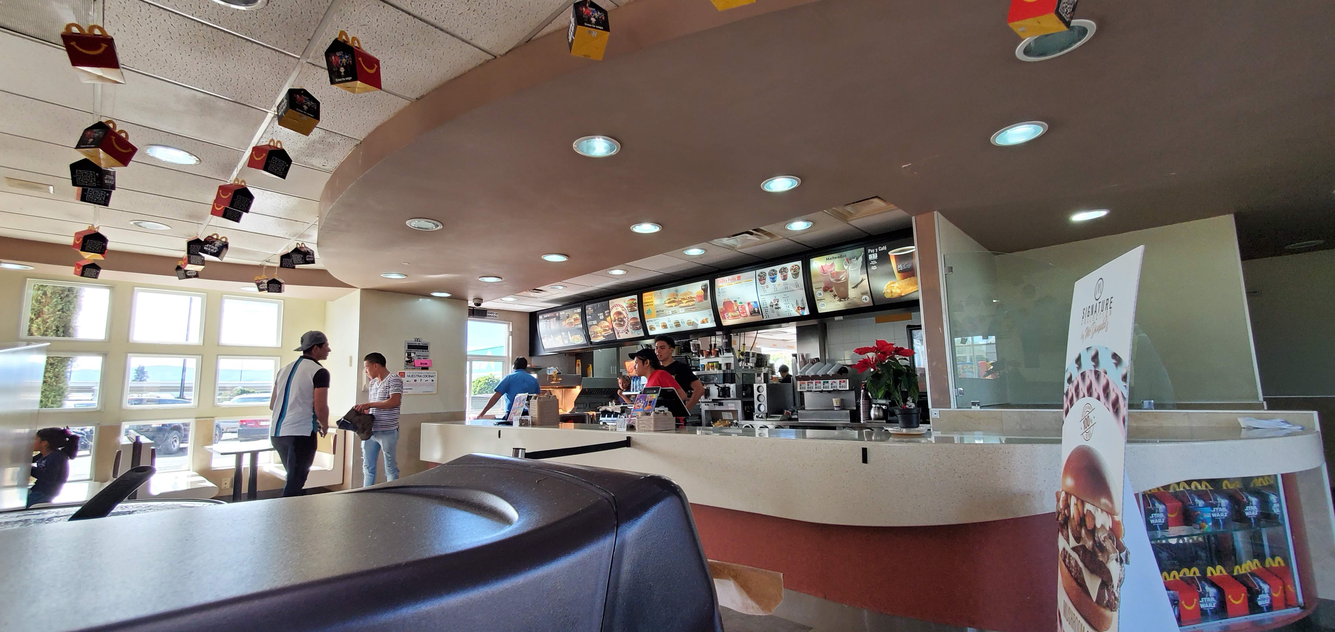 Pizza a la leña, Antigua Europa image 10