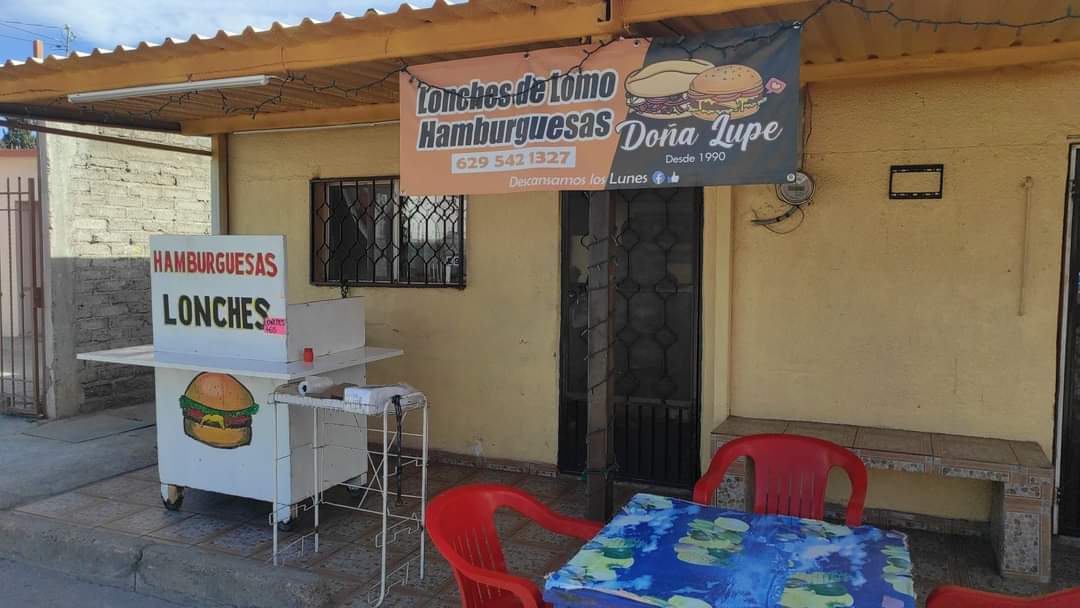 Hamburguesas Doña Lupe image 2