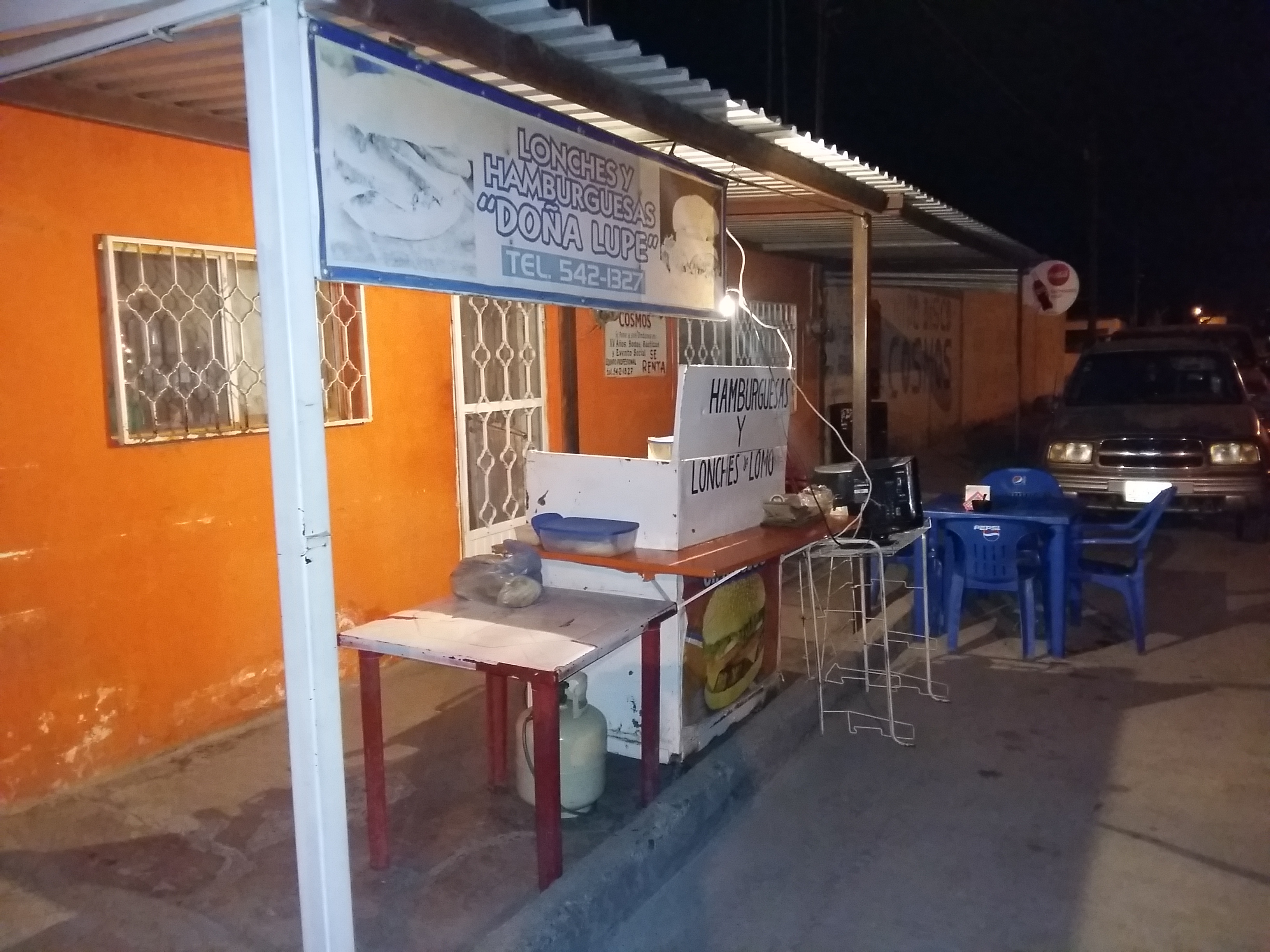 Hamburguesas Doña Lupe image 3