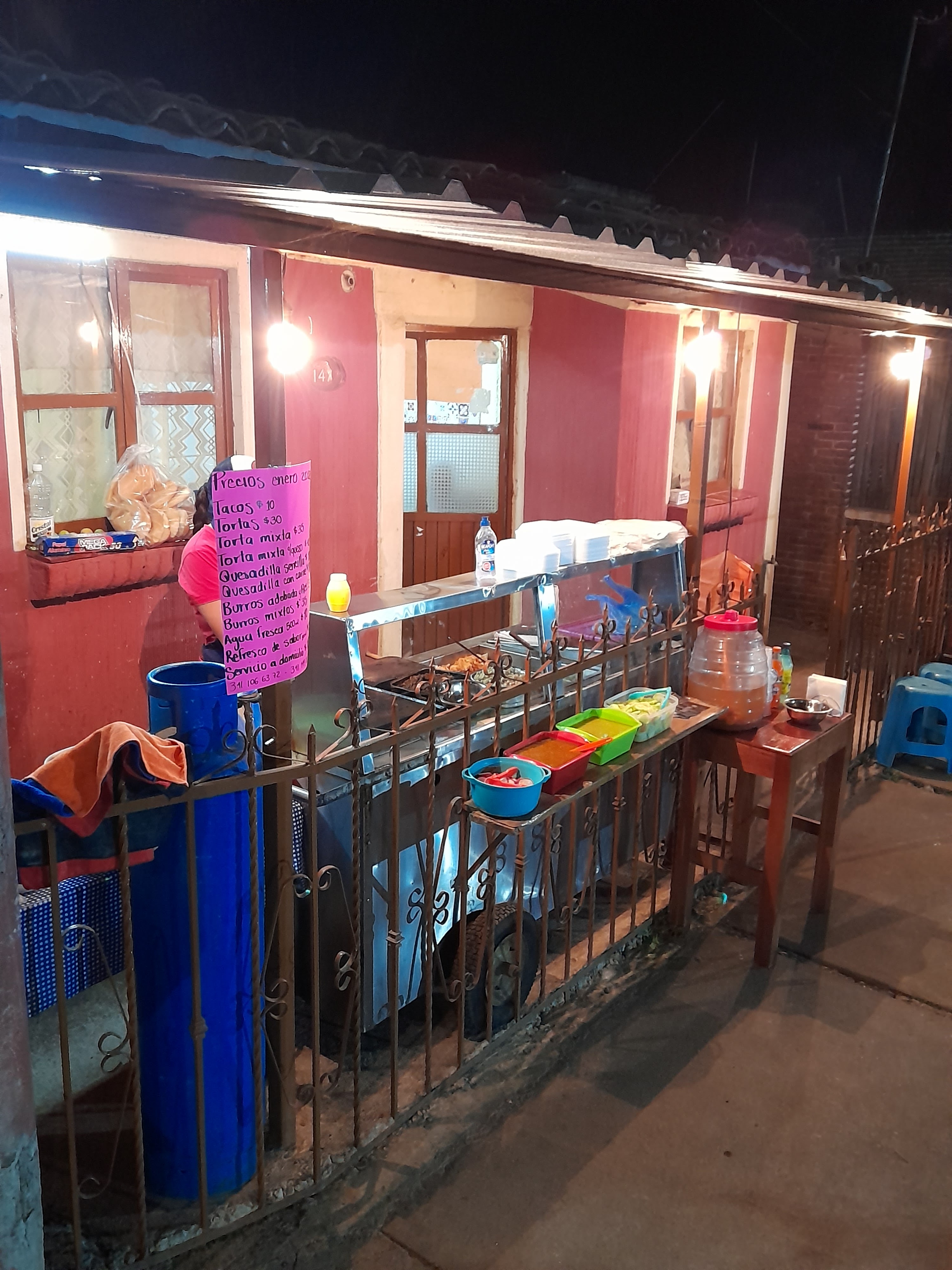 TAQUERIA CHÁVEZ image 1