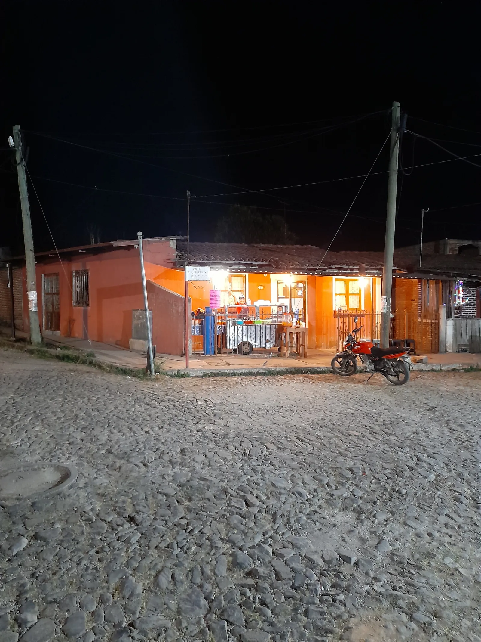 TAQUERIA CHÁVEZ image 3