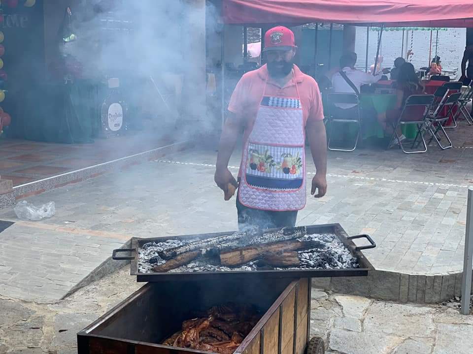 Mi Ranchito Borrego al ataud image 5