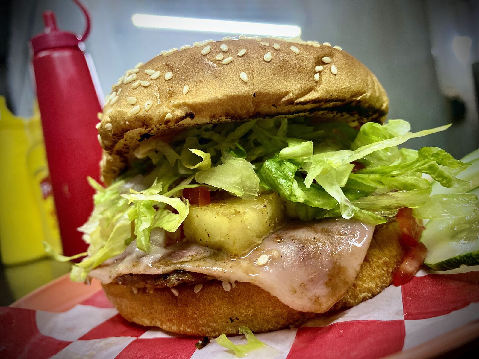 Six burger image 1