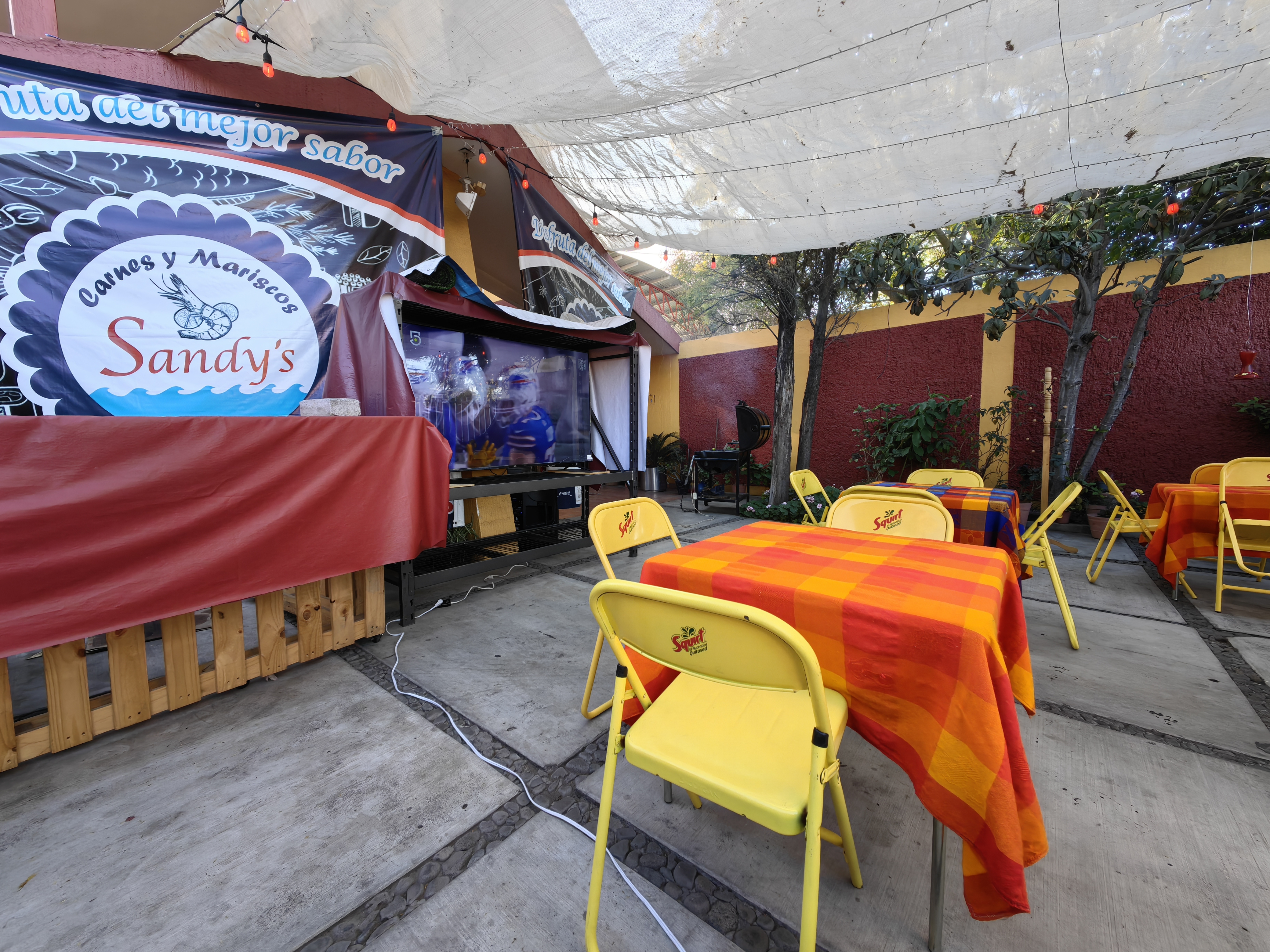 Carnes y mariscos Sandy's image 1