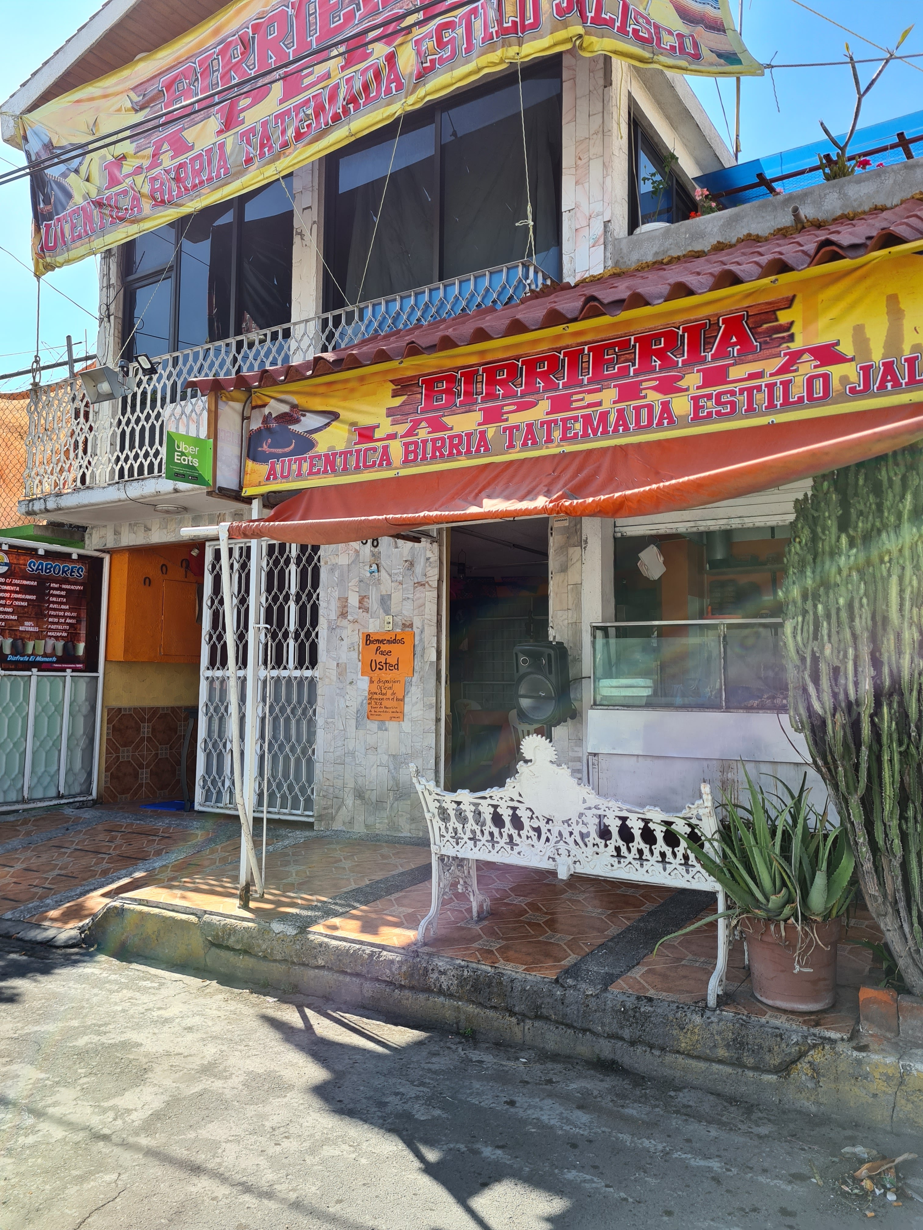 Birrieria La Perla image 6