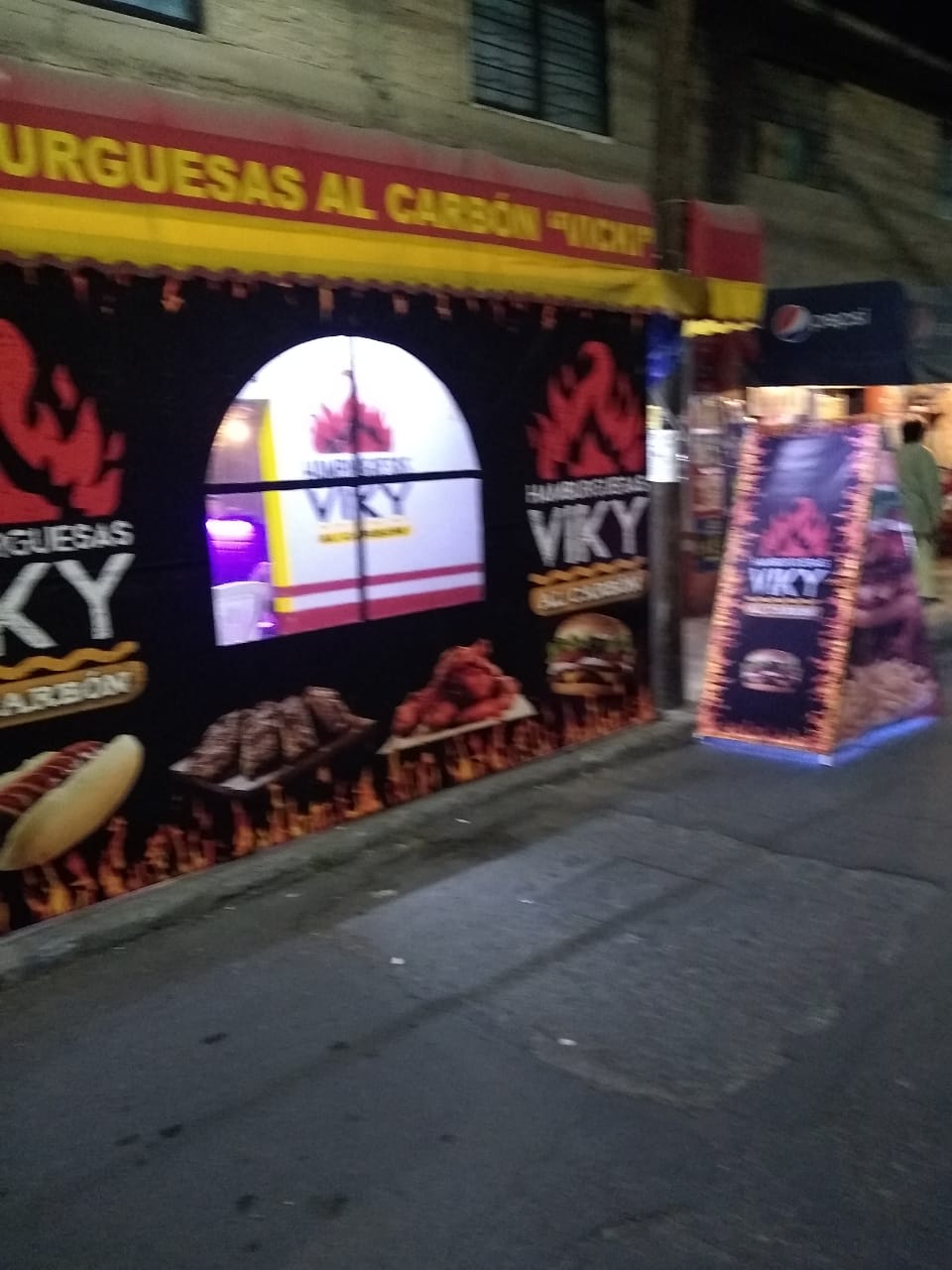 Hamburguesas & Grill Viky image 8