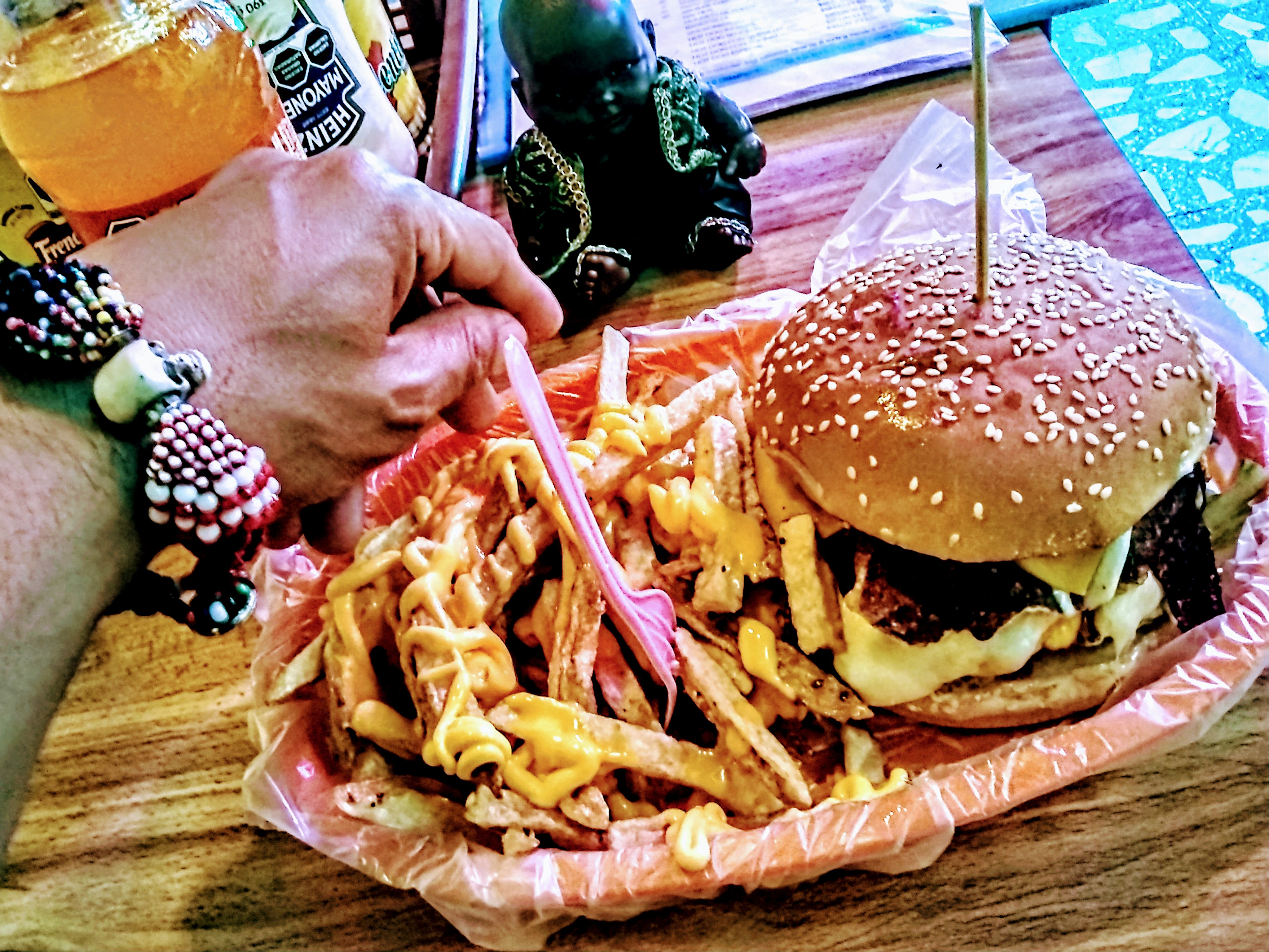 Hamburguesas El Gato Hambriento image 3