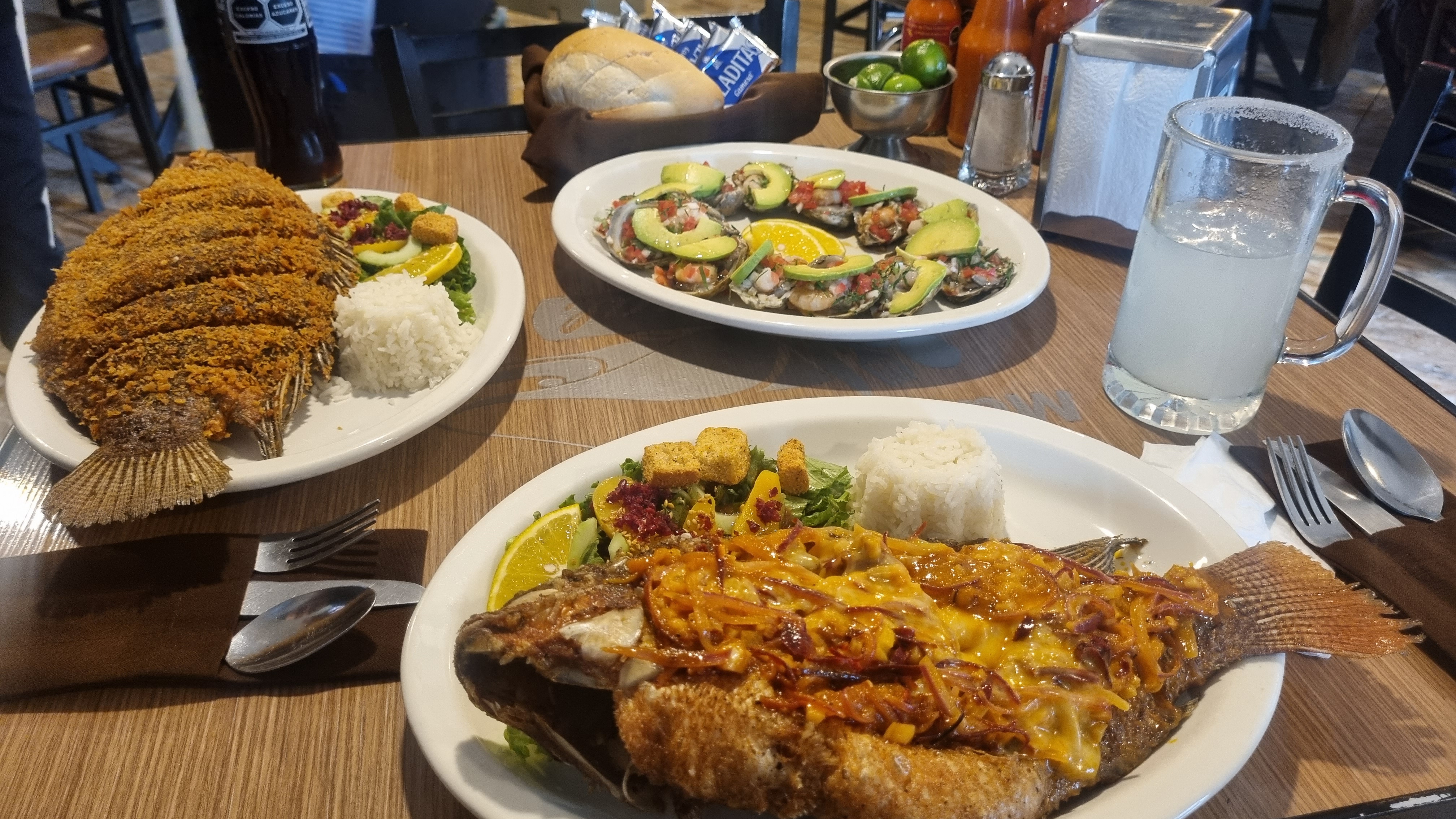 Mariscos Maral image 2