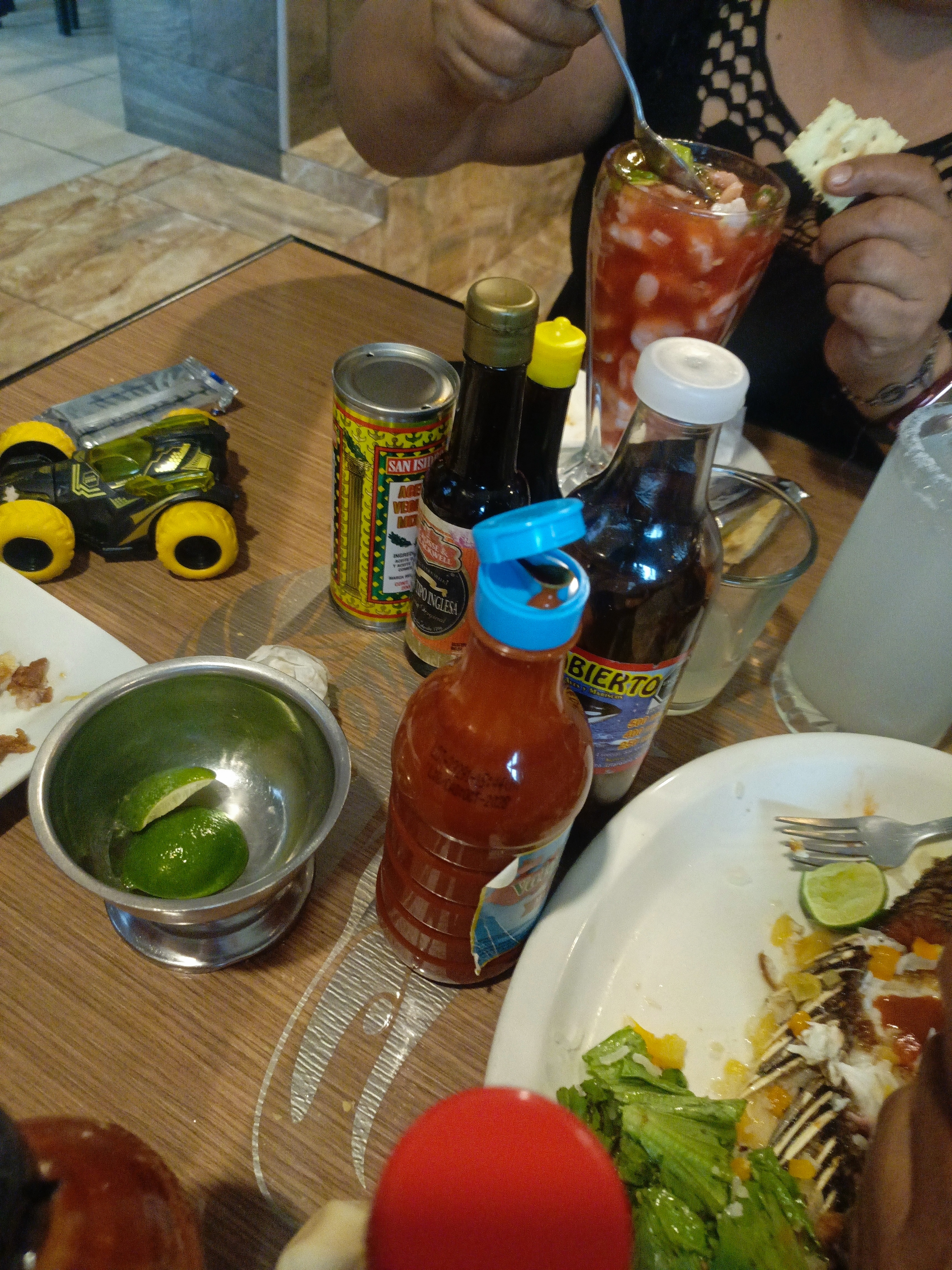 Mariscos Maral image 8