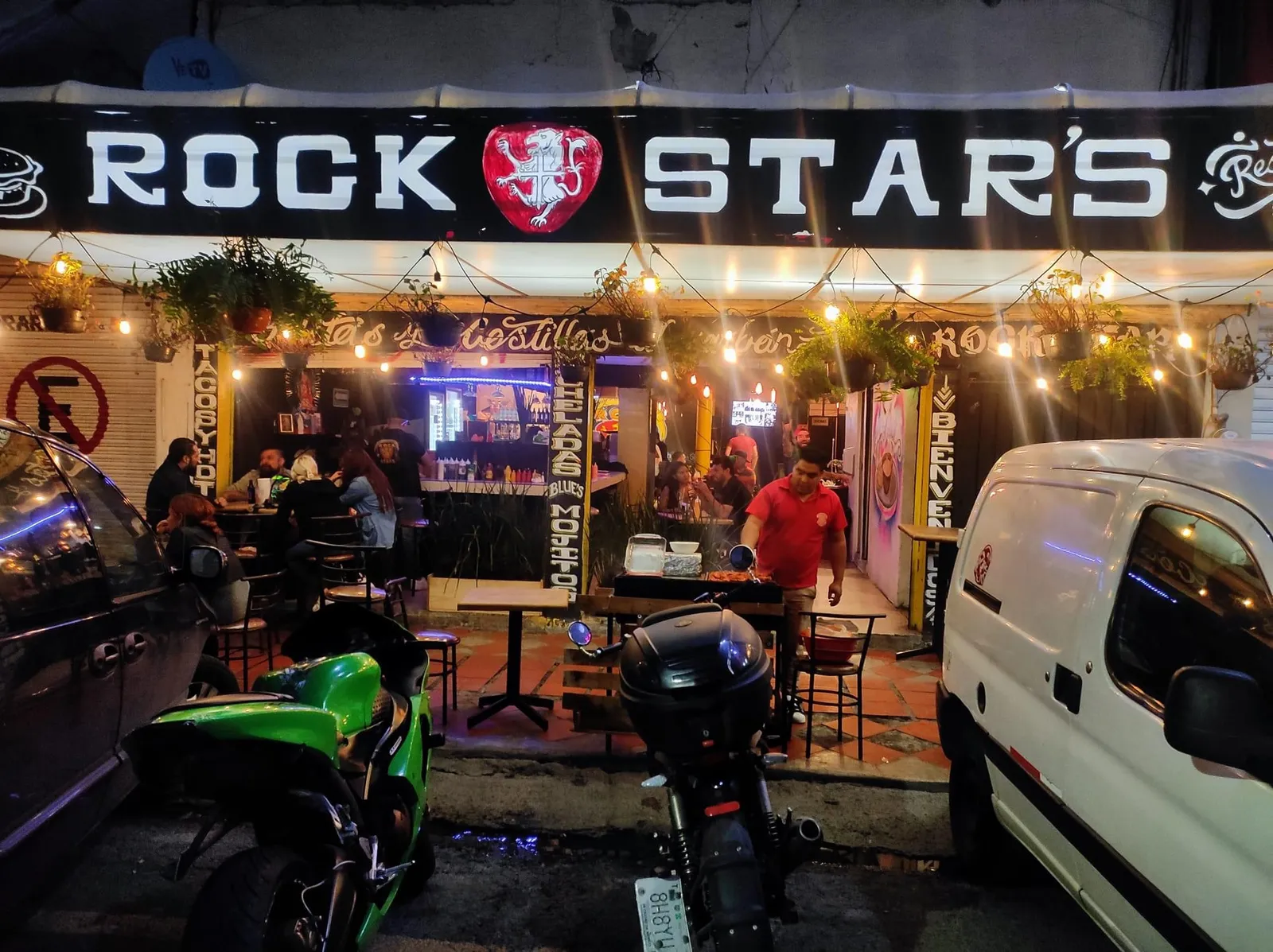 Rock Star's Restaurant image 7