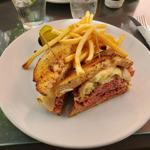 Emma's Deli image 2