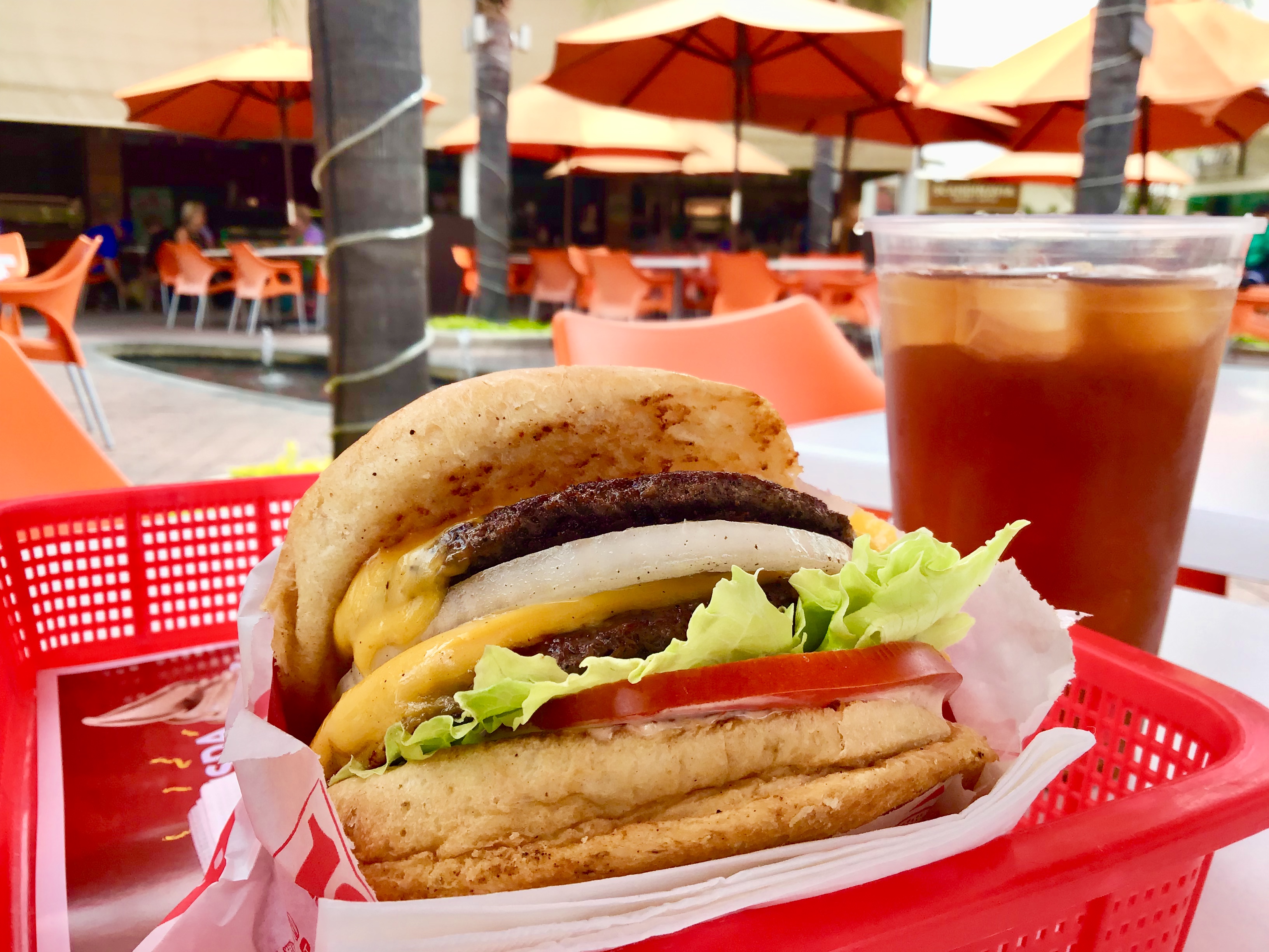 Trip's Burger Ajijic image 2