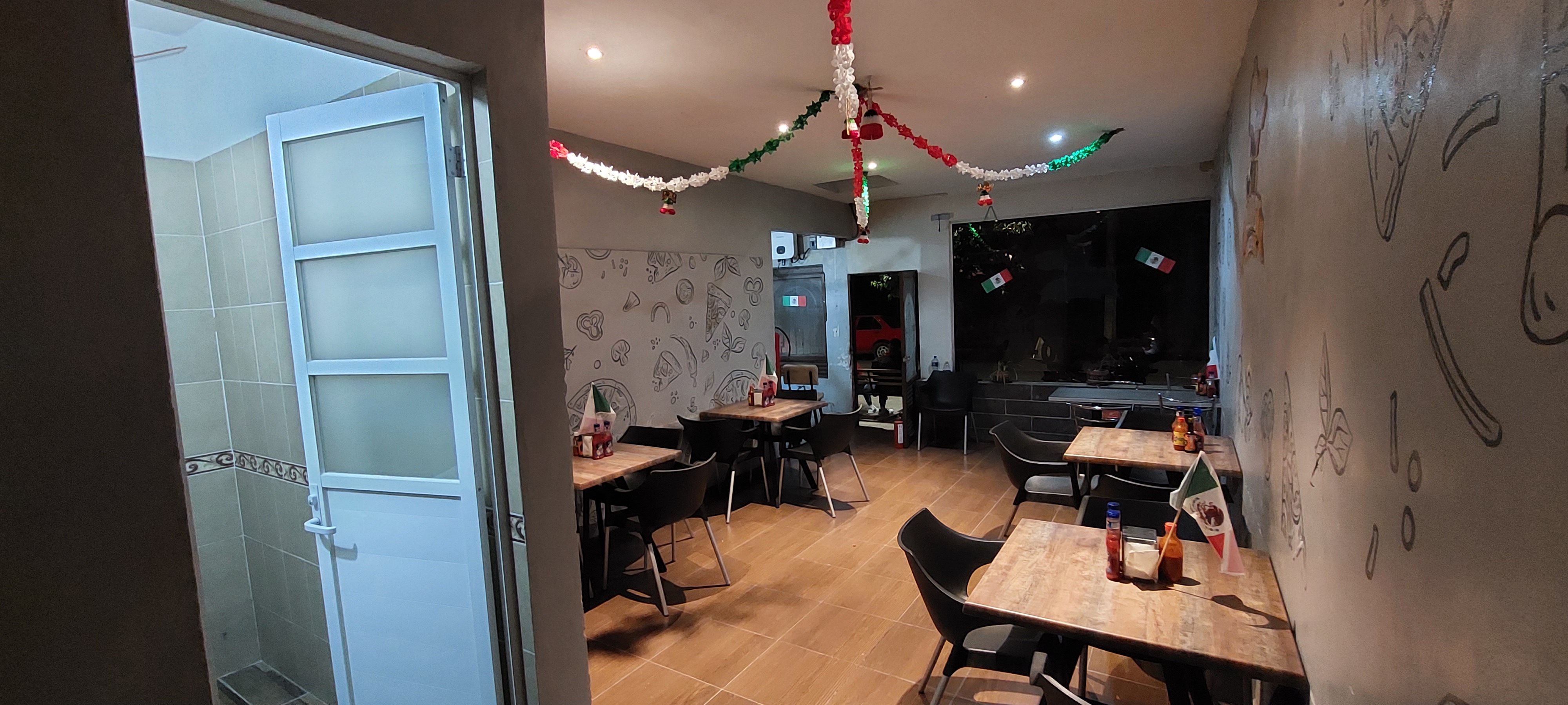 Aldo's Pizza La cañada image 3