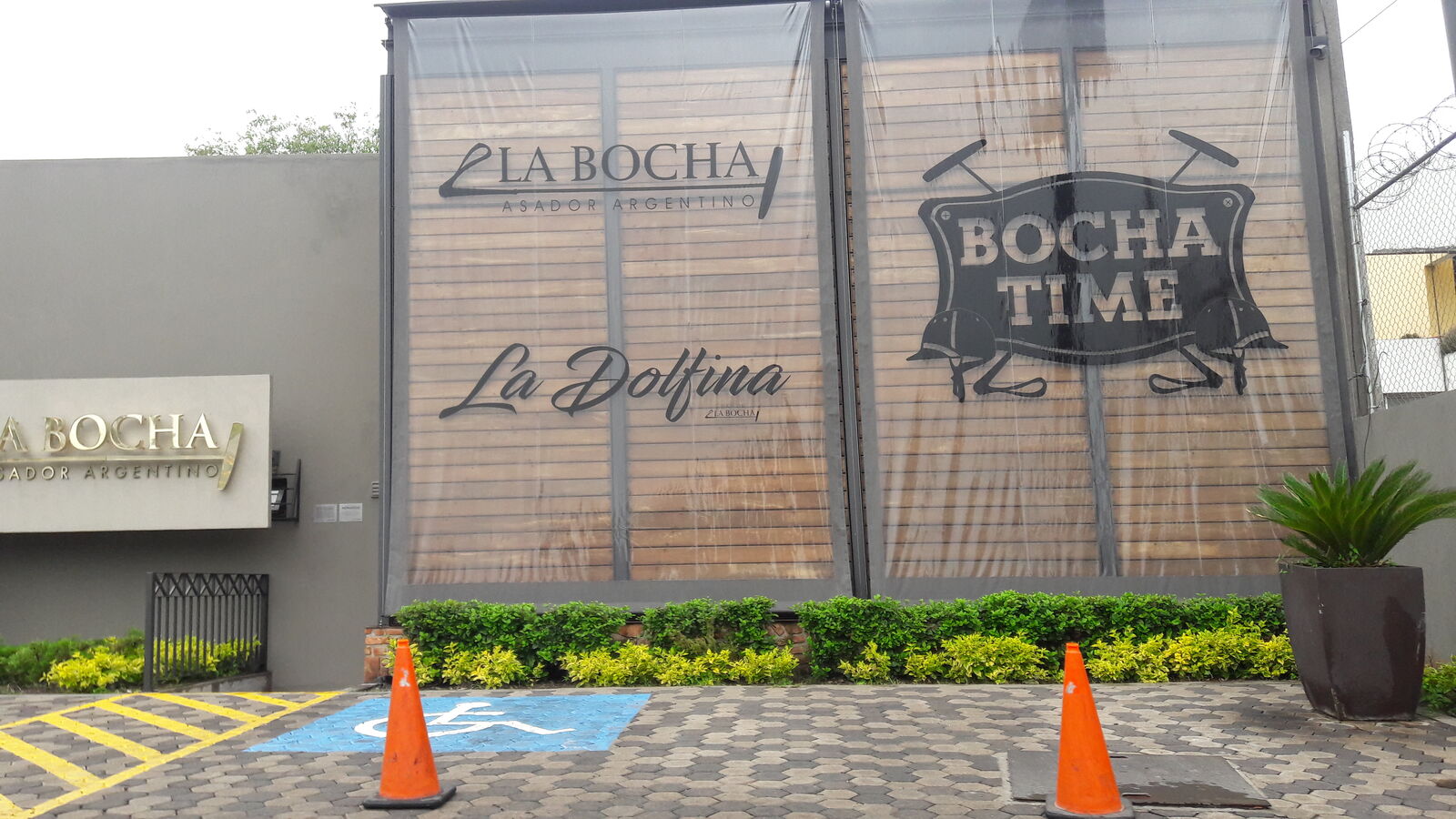 La Bocha image 1