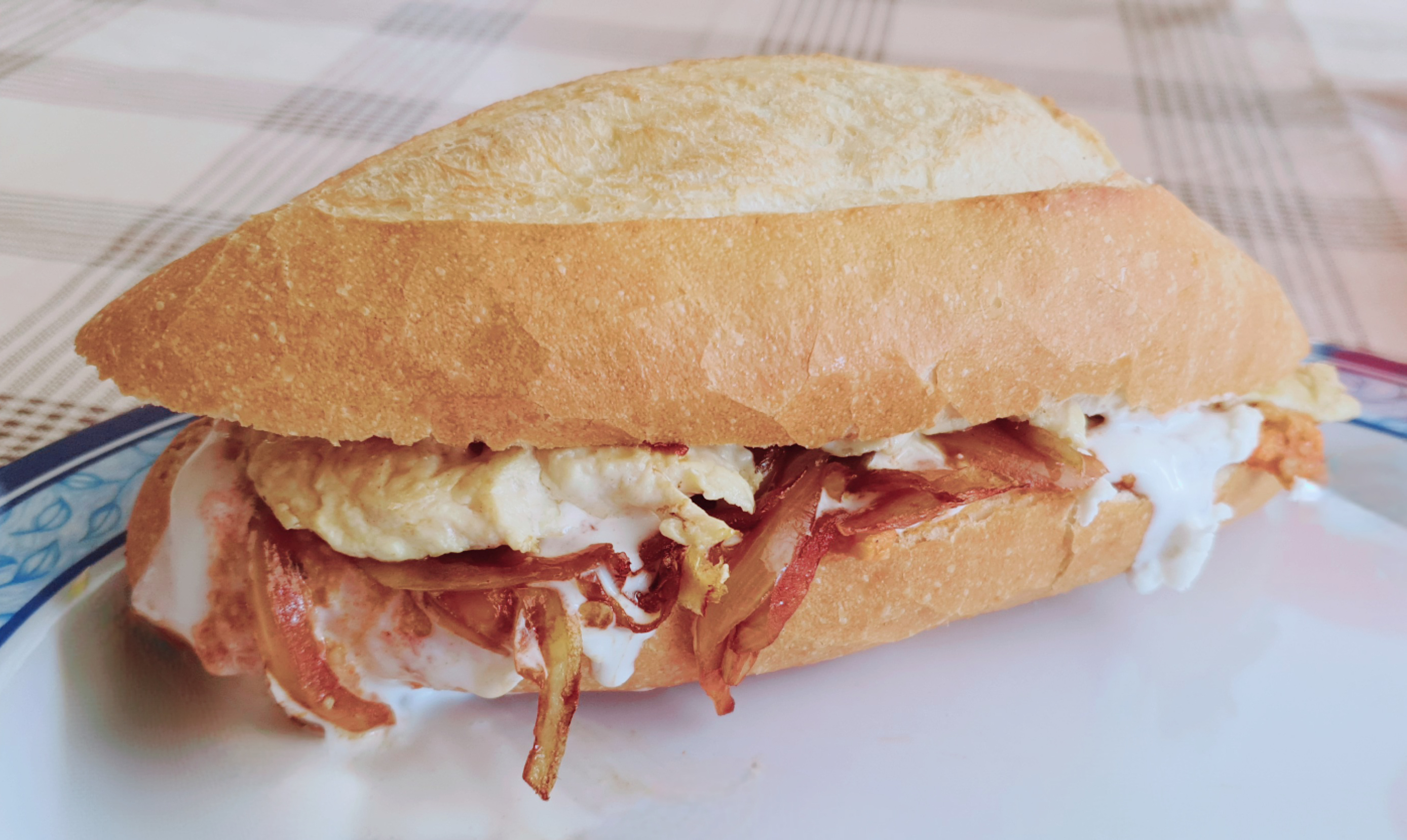 DELICIOUS Restaurant image 3