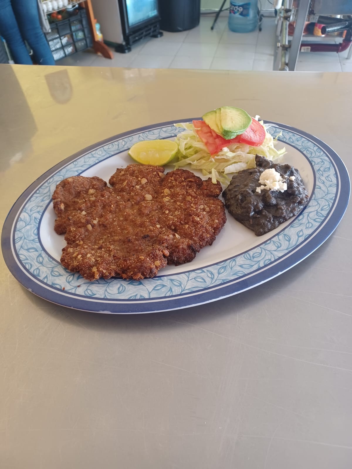 DELICIOUS Restaurant image 7