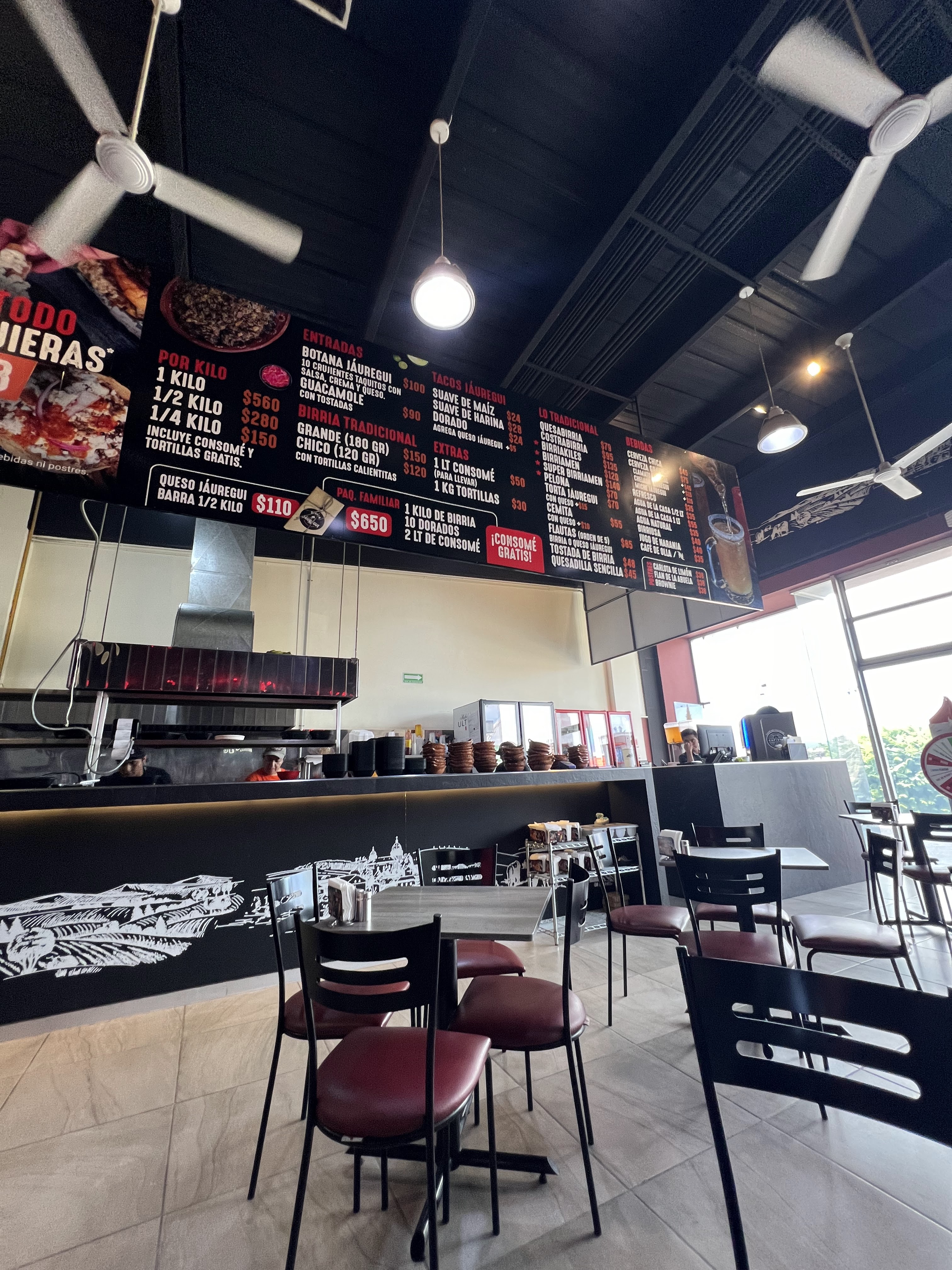 Birria Jauregui Sucursal Milenio image 2