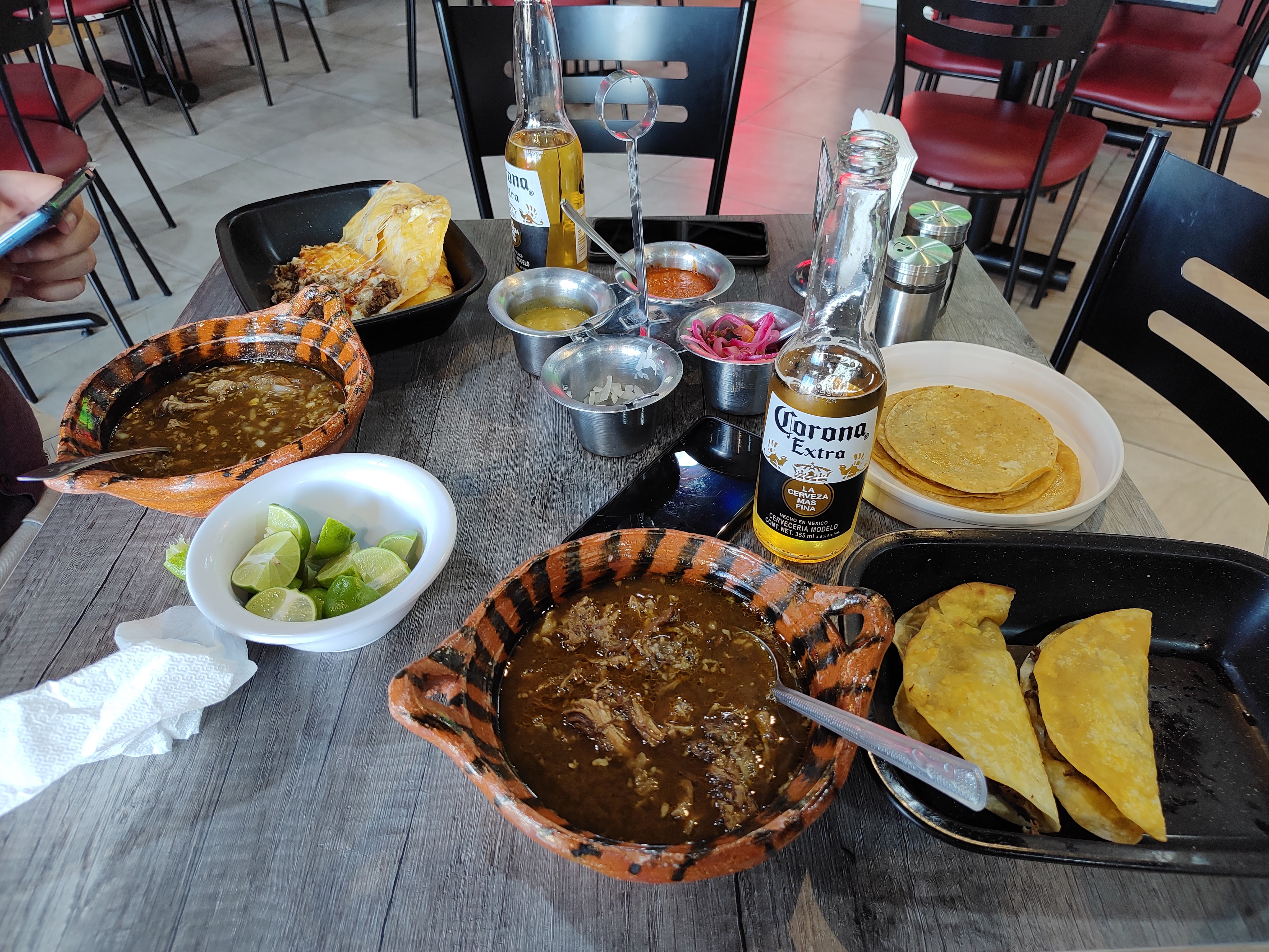 Birria Jauregui Sucursal Milenio image 3