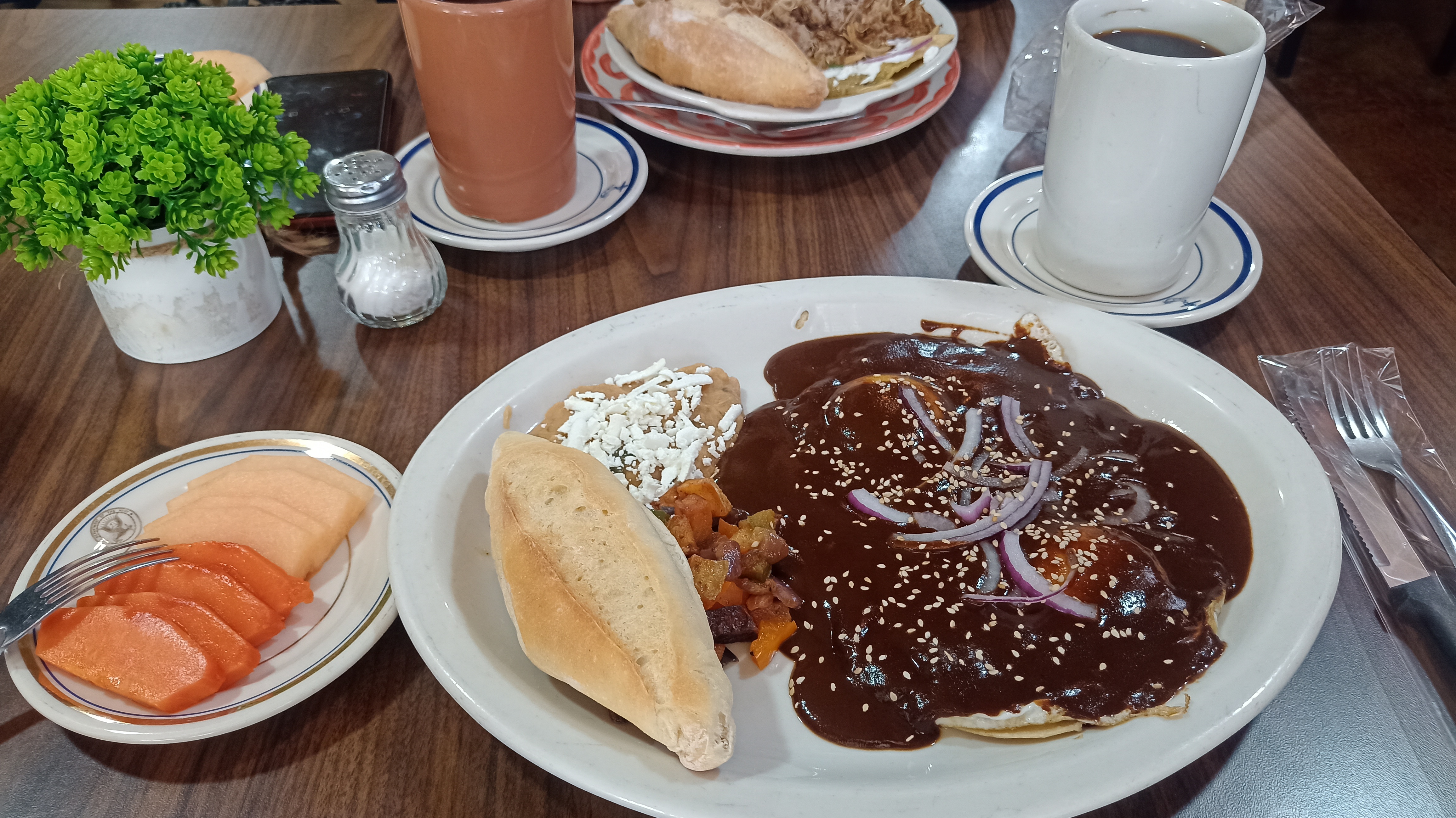 Gorditas "La GÜERA" image 6