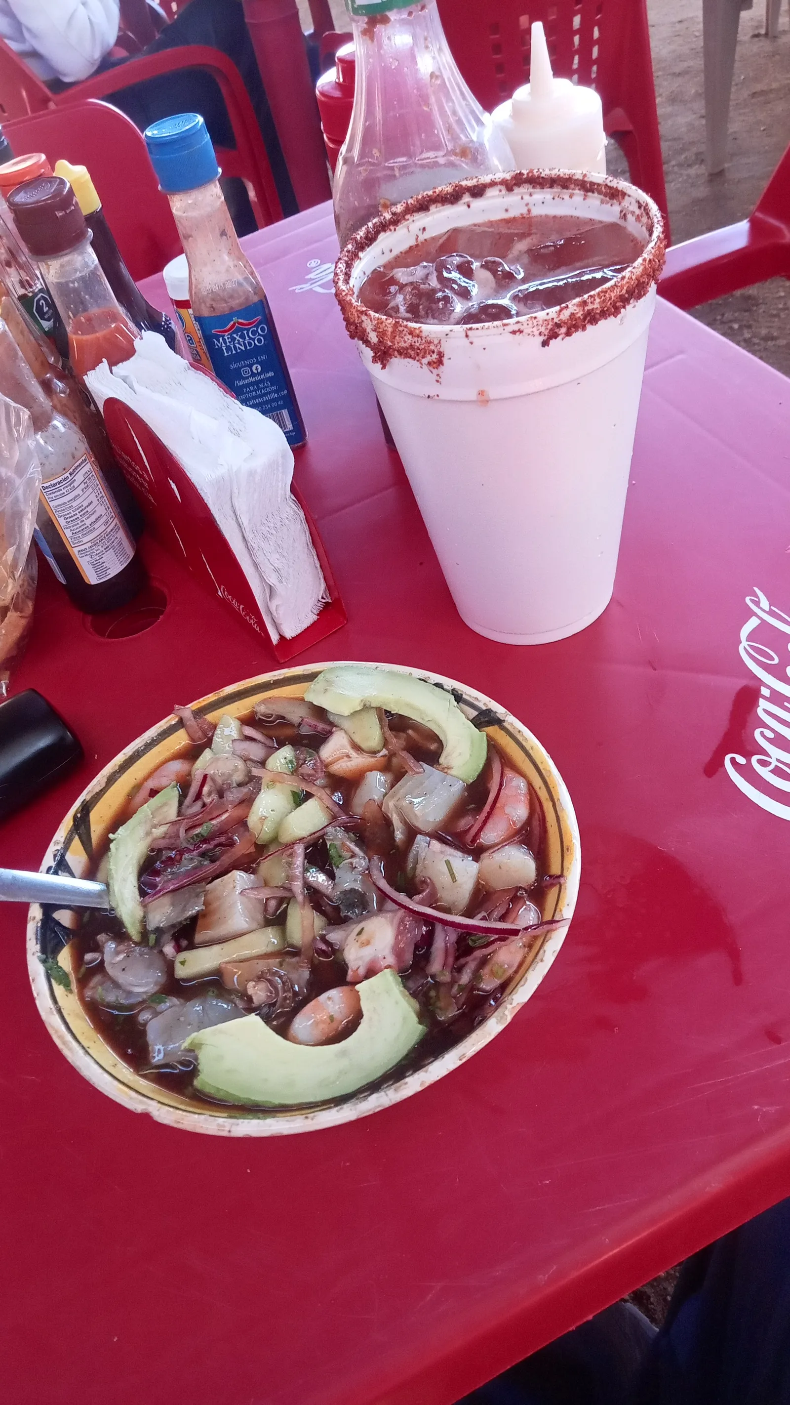 Mariscos Towi image 2