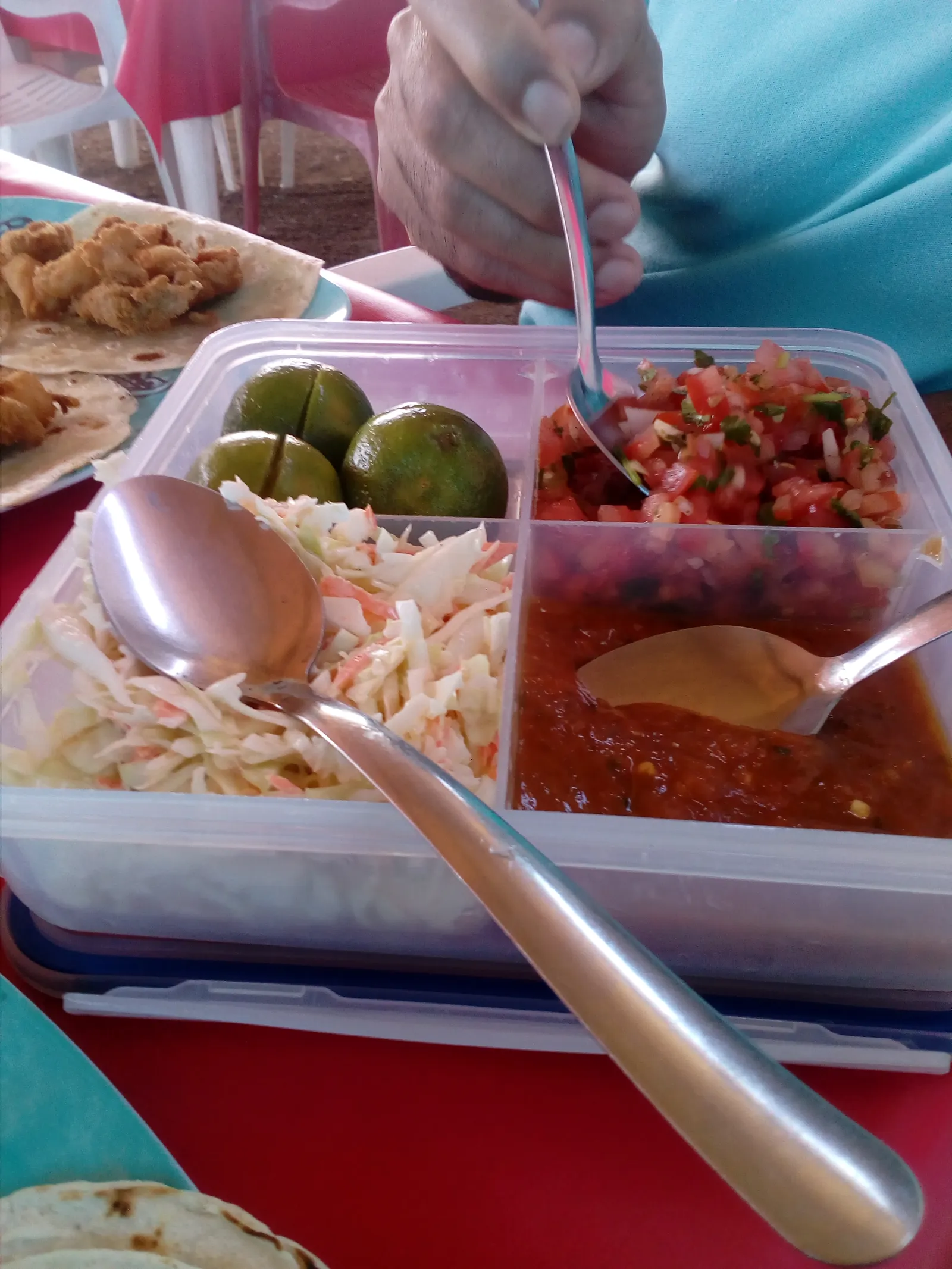 Mariscos Towi image 9