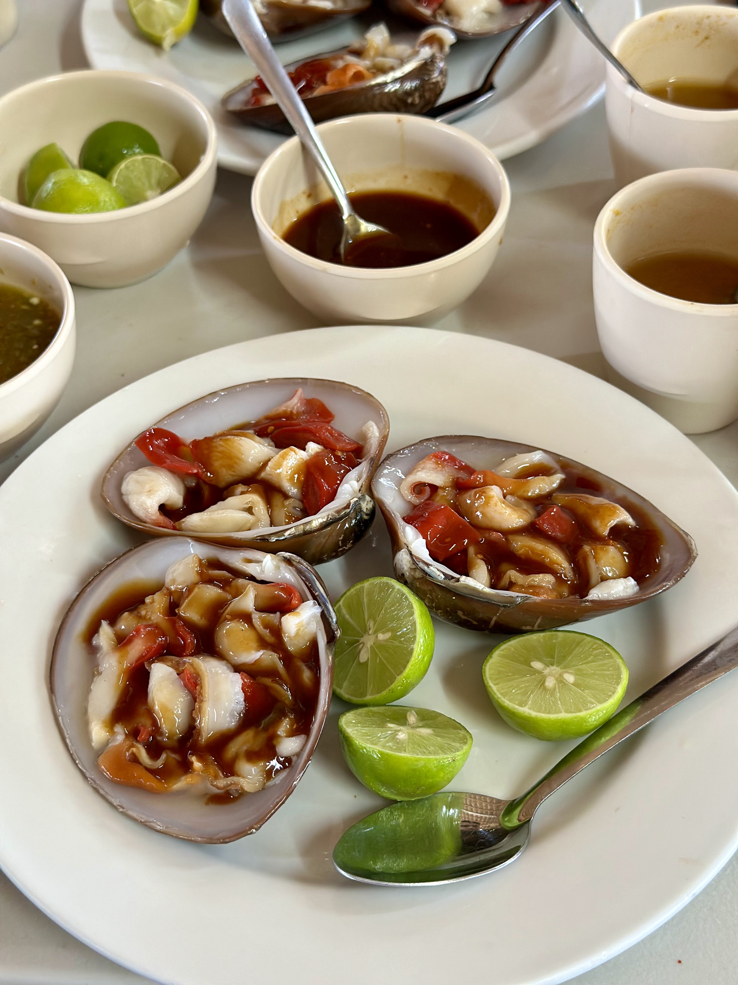 Mariscos El Toro Güero San Bernabé image 10