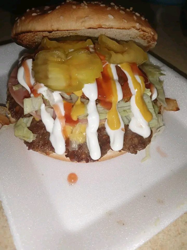 Burritos tacos y hamburguesas (Laurita)Laura torres image 8