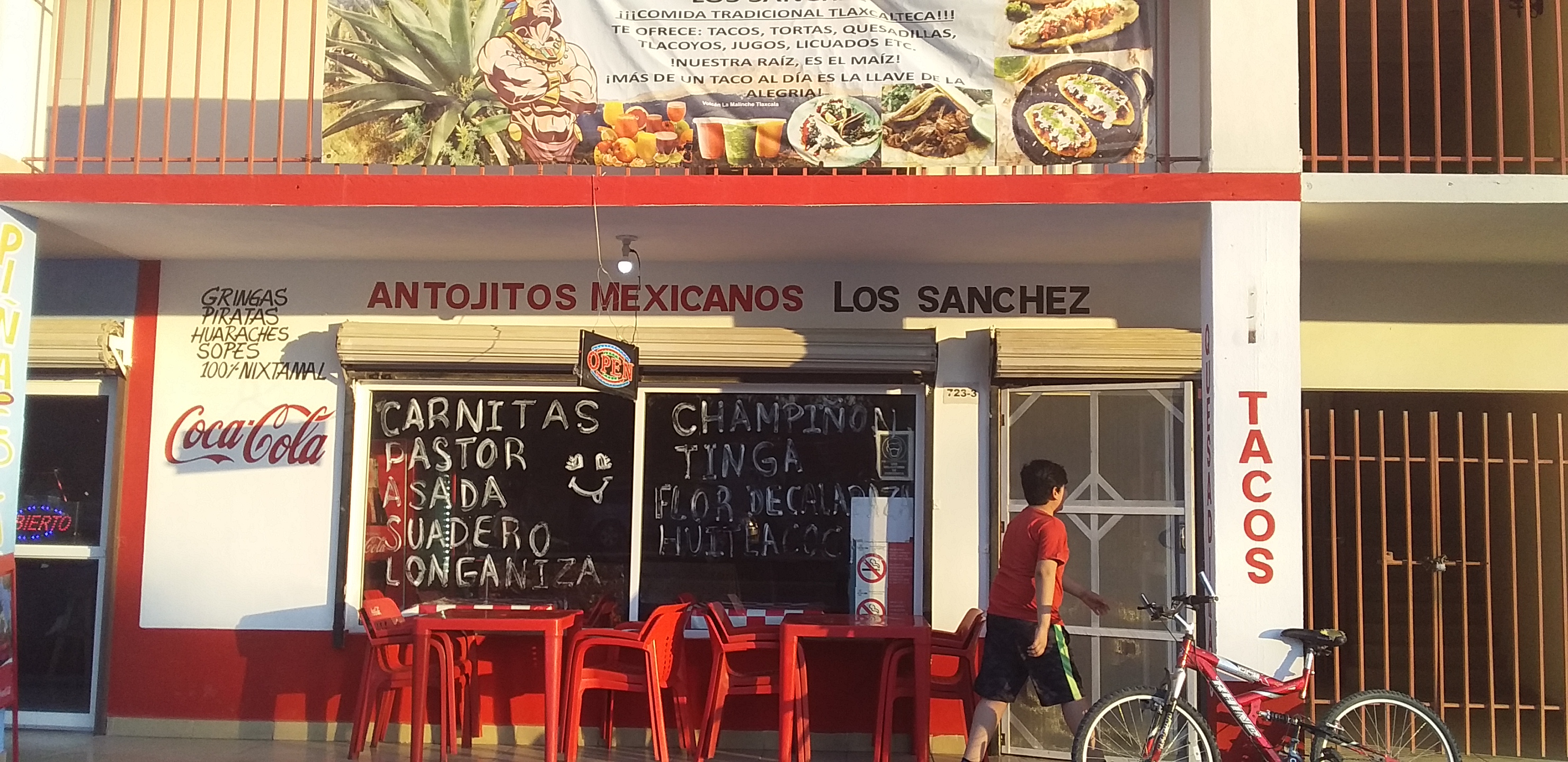 Antojitos Mexicanos "Los Sánchez" Cuatro Ciénegas Coah. image 1