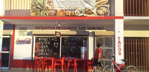 Antojitos Mexicanos "Los Sánchez" Cuatro Ciénegas Coah. image 1
