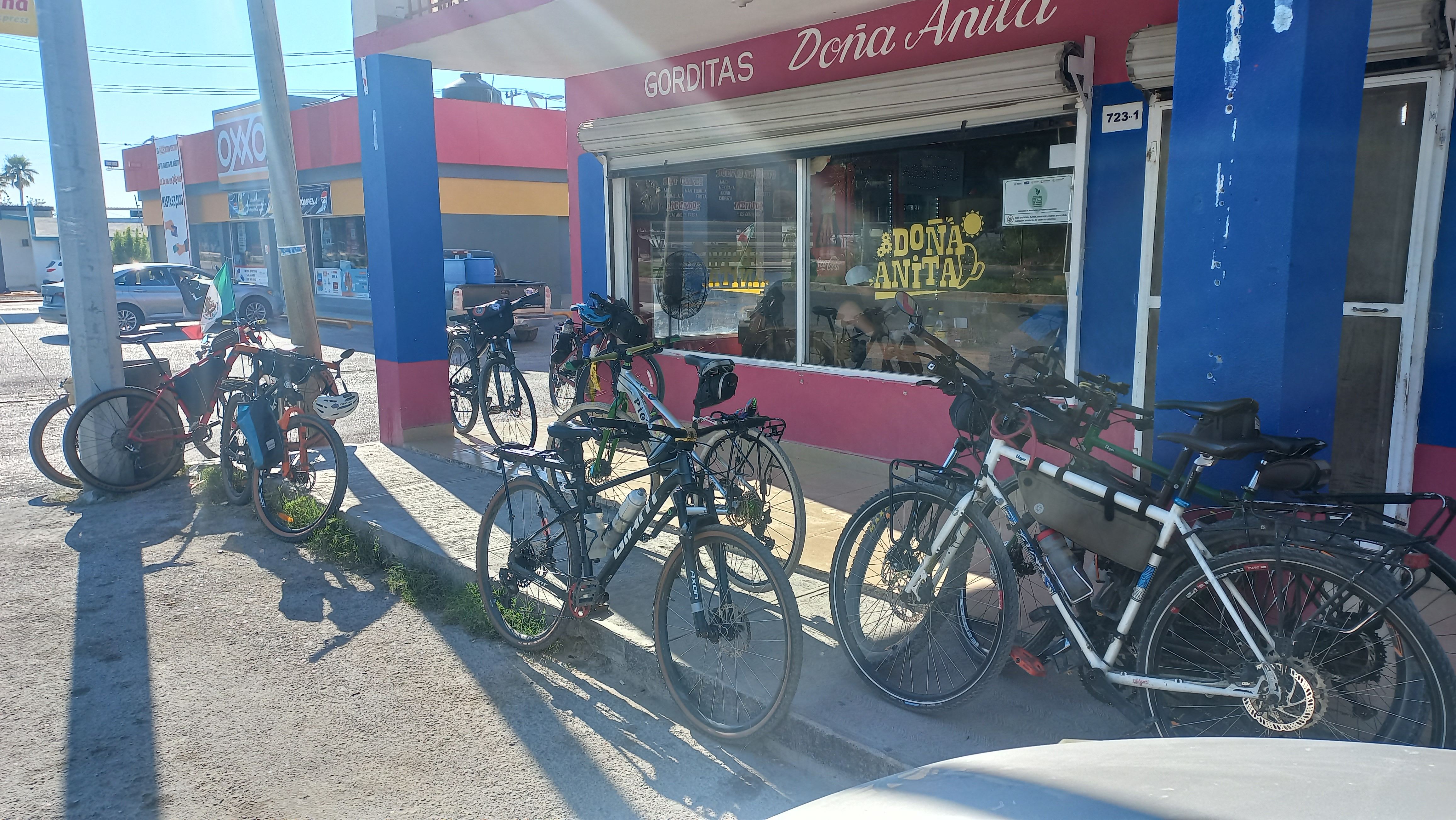 Antojitos Mexicanos "Los Sánchez" Cuatro Ciénegas Coah. image 3