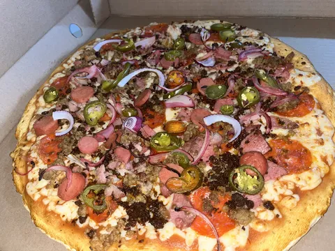 PIZZA FERREL image 2