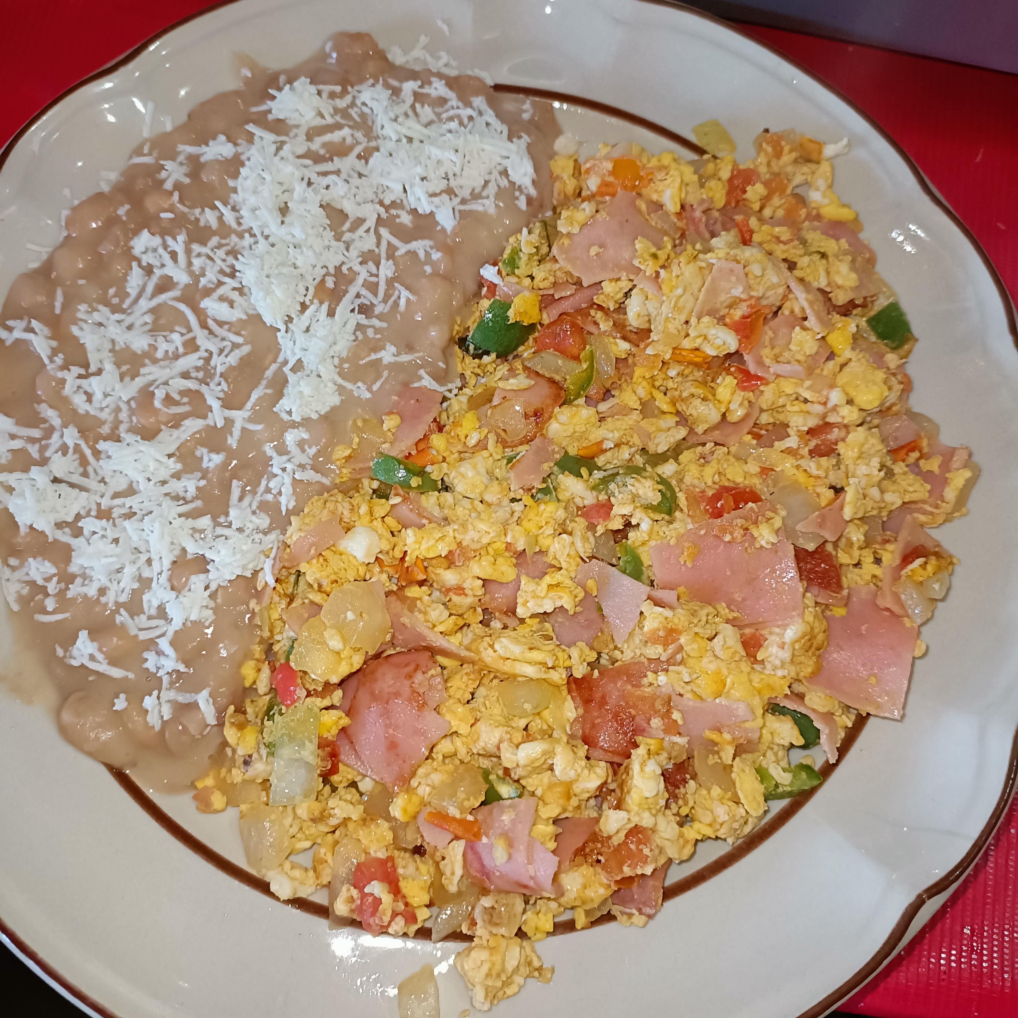 LONCHERIA GONZALEZ image 8