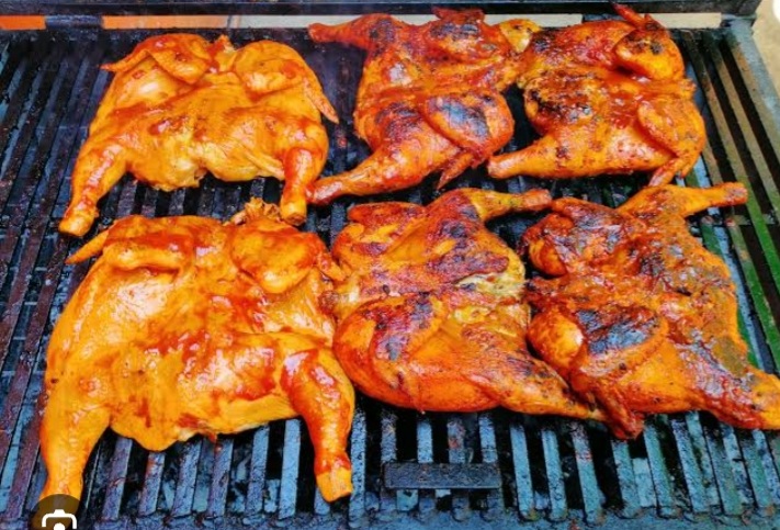 Hamburguesas y Micheladas El As de Oros image 3