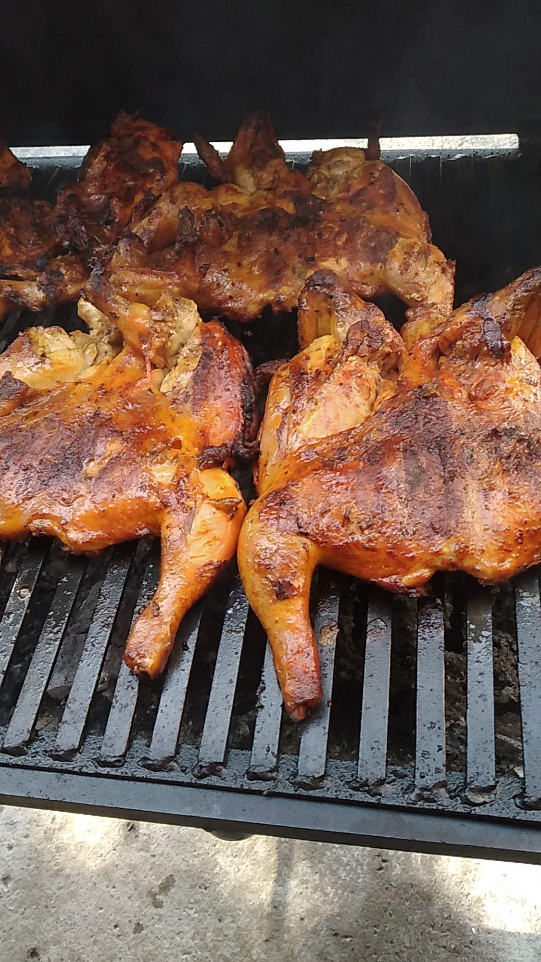 Hamburguesas y Micheladas El As de Oros image 4