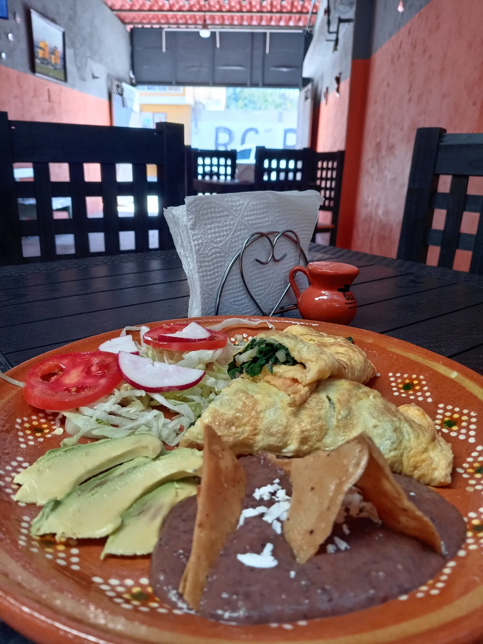Mc Vicky image 2