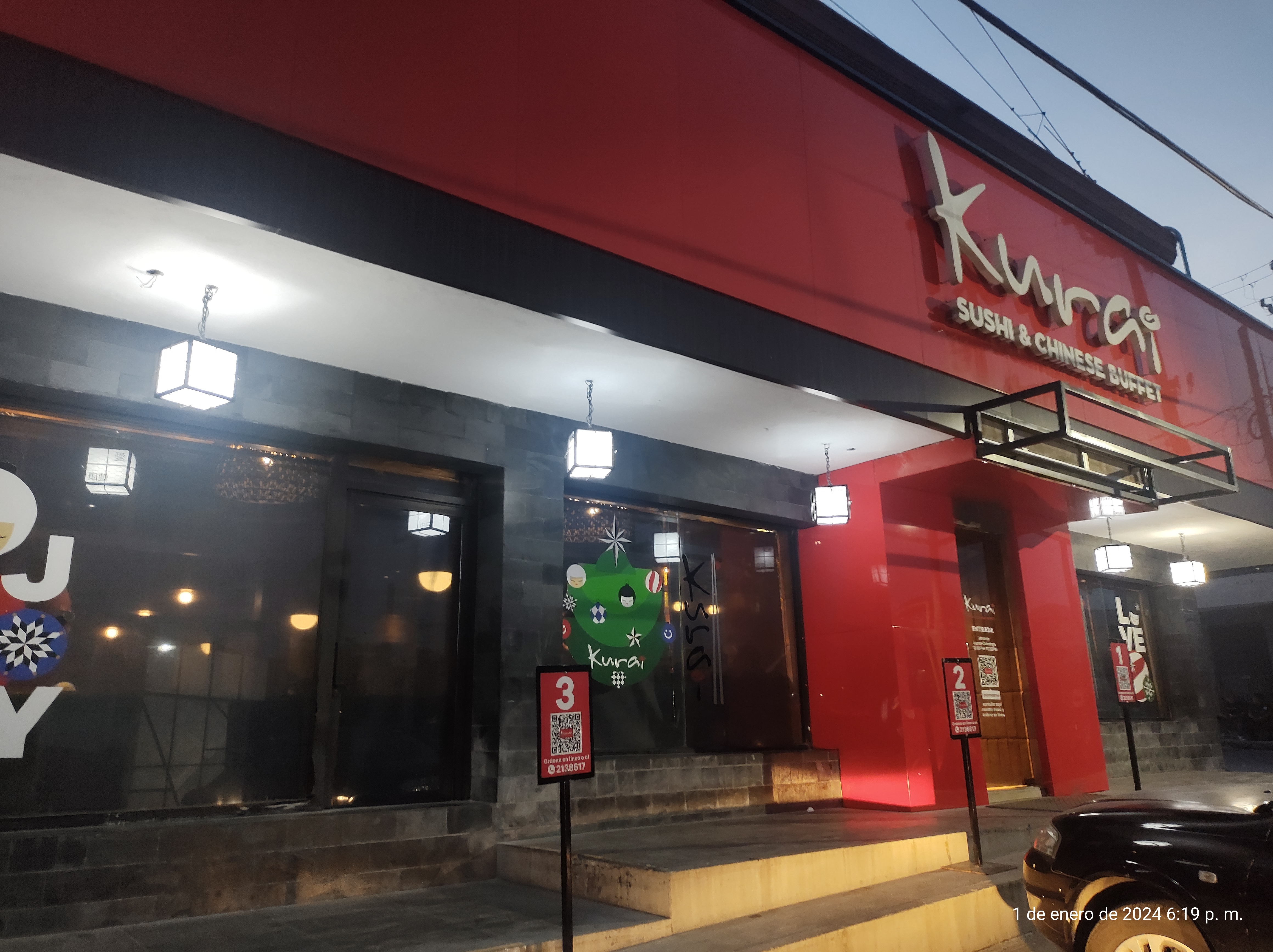 Kurai Sushi and Chinese Buffet image 10