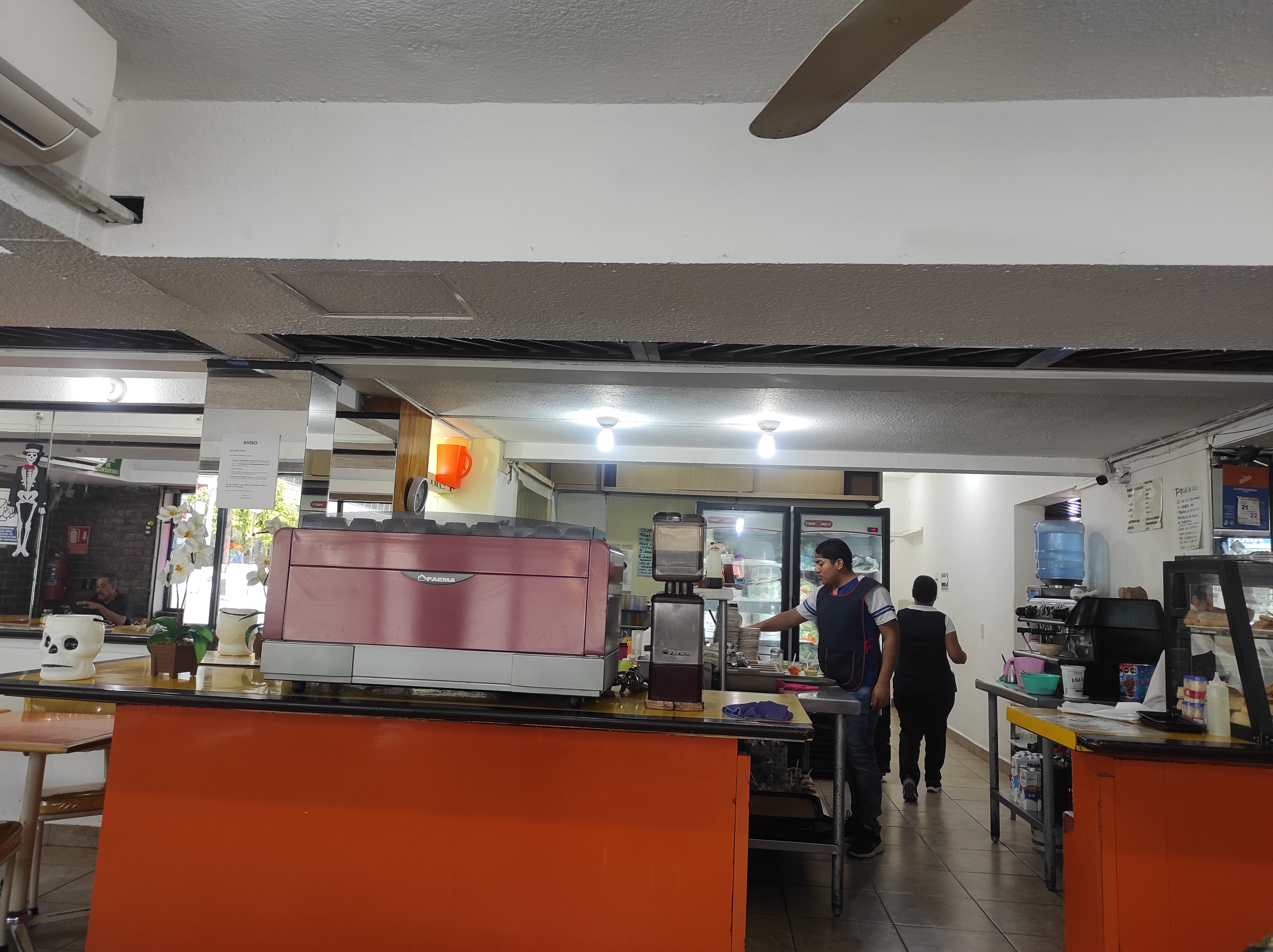 Cafetería y Restaurante Flamingo image 6