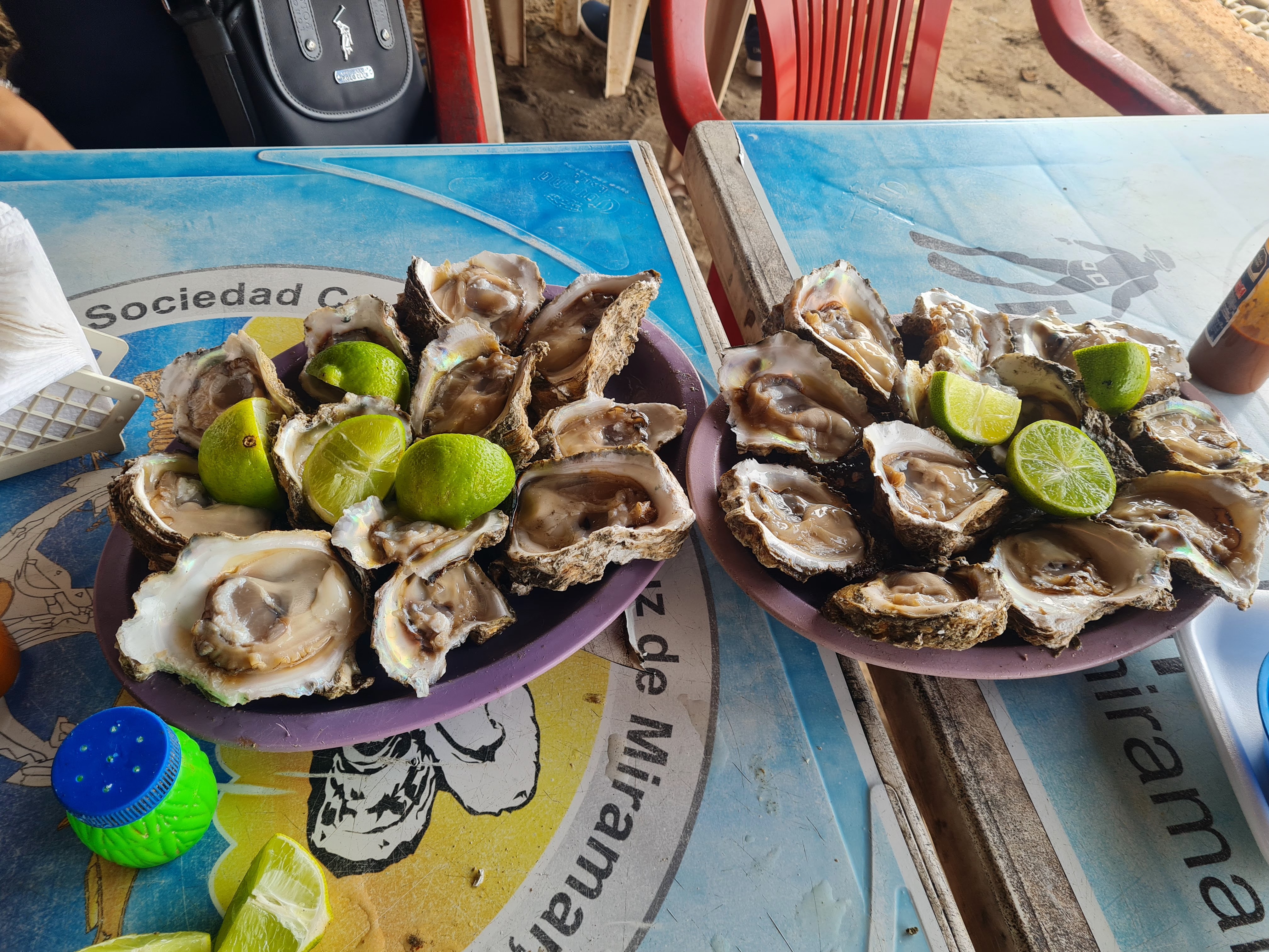 RESTAURANTE "LOS BLAKIS" image 1