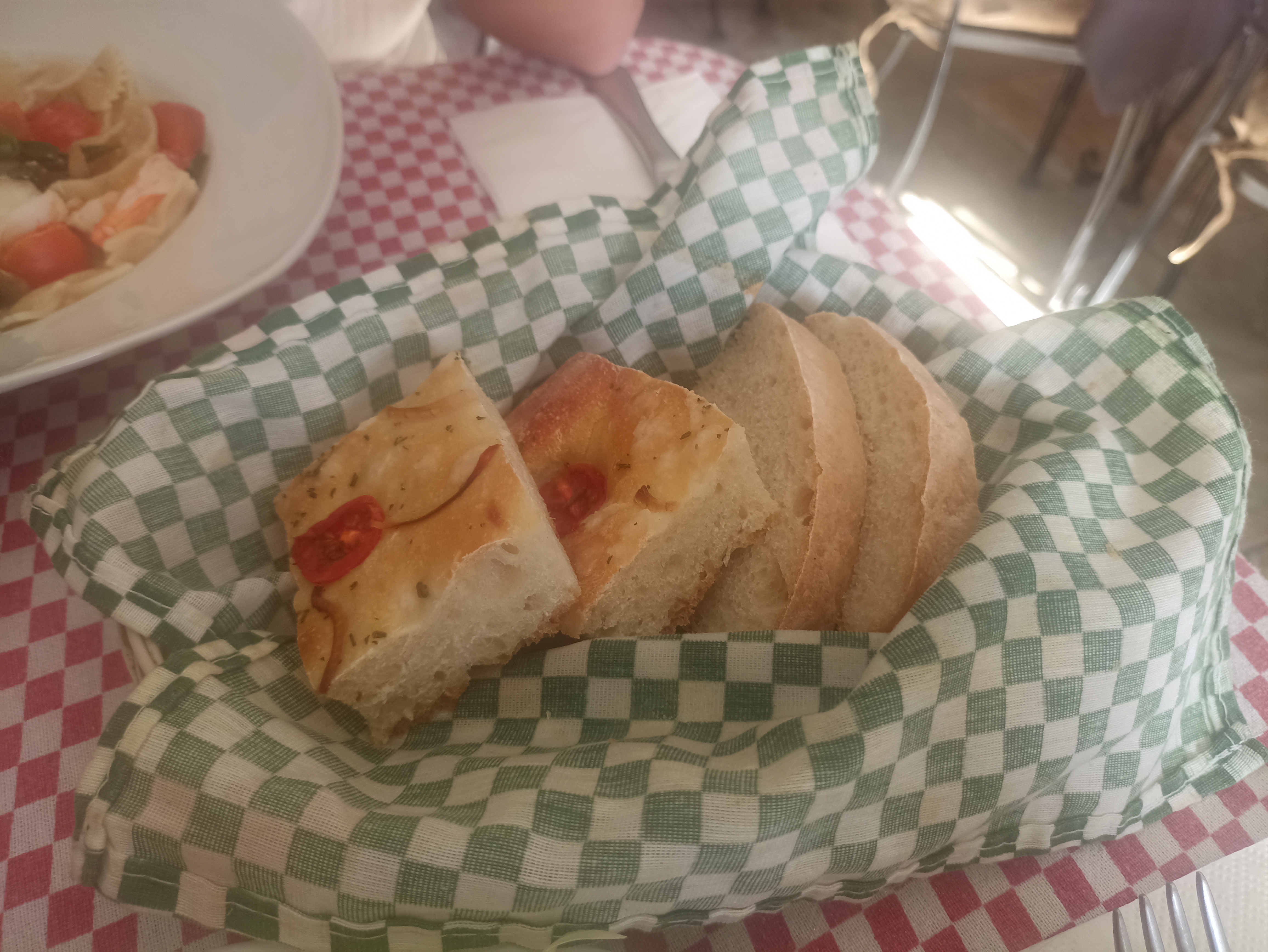 Donatella Restaurate Italiano image 9