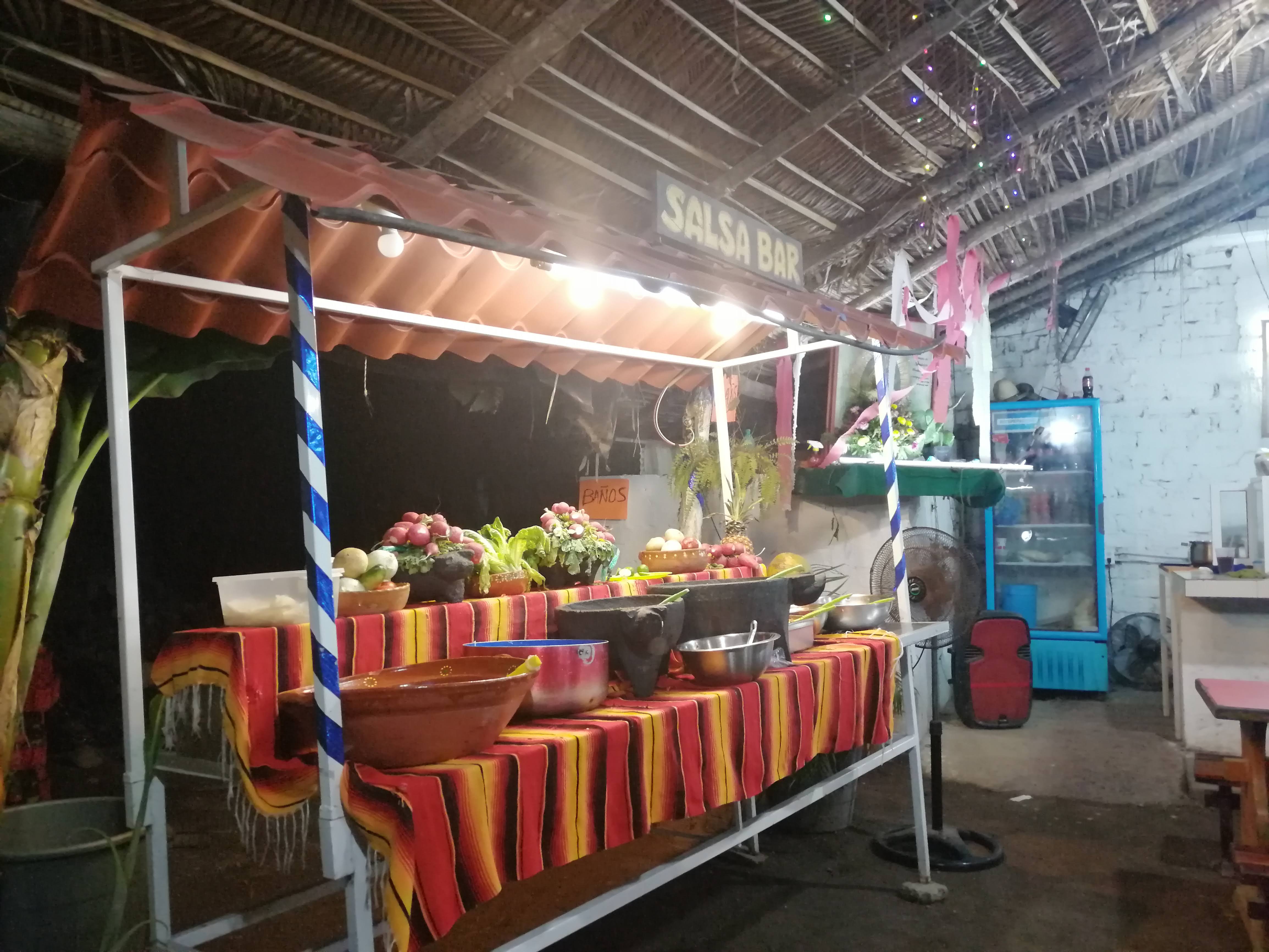 Taquería El Güinas image 4