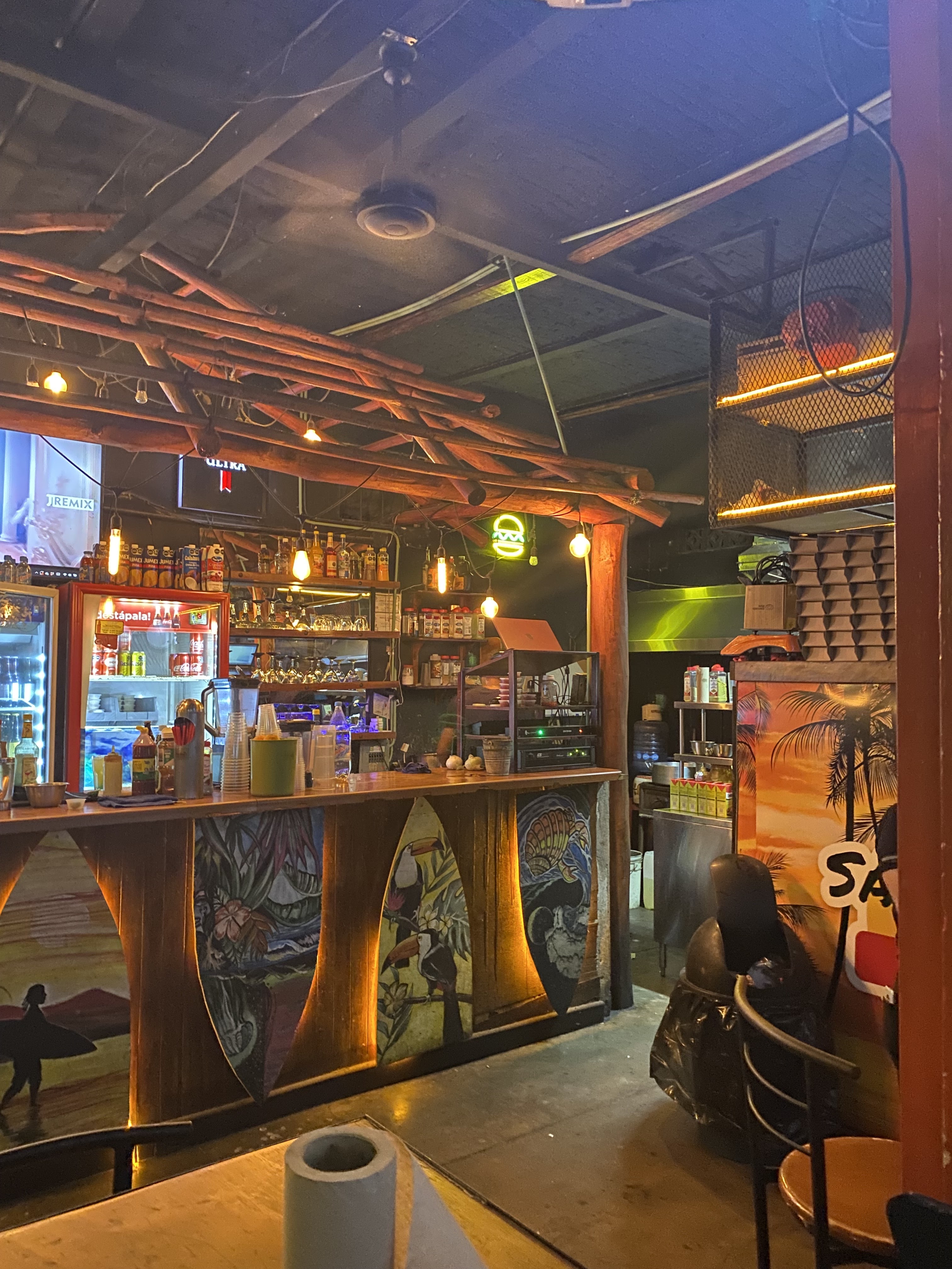 San Bolas Alitas image 1