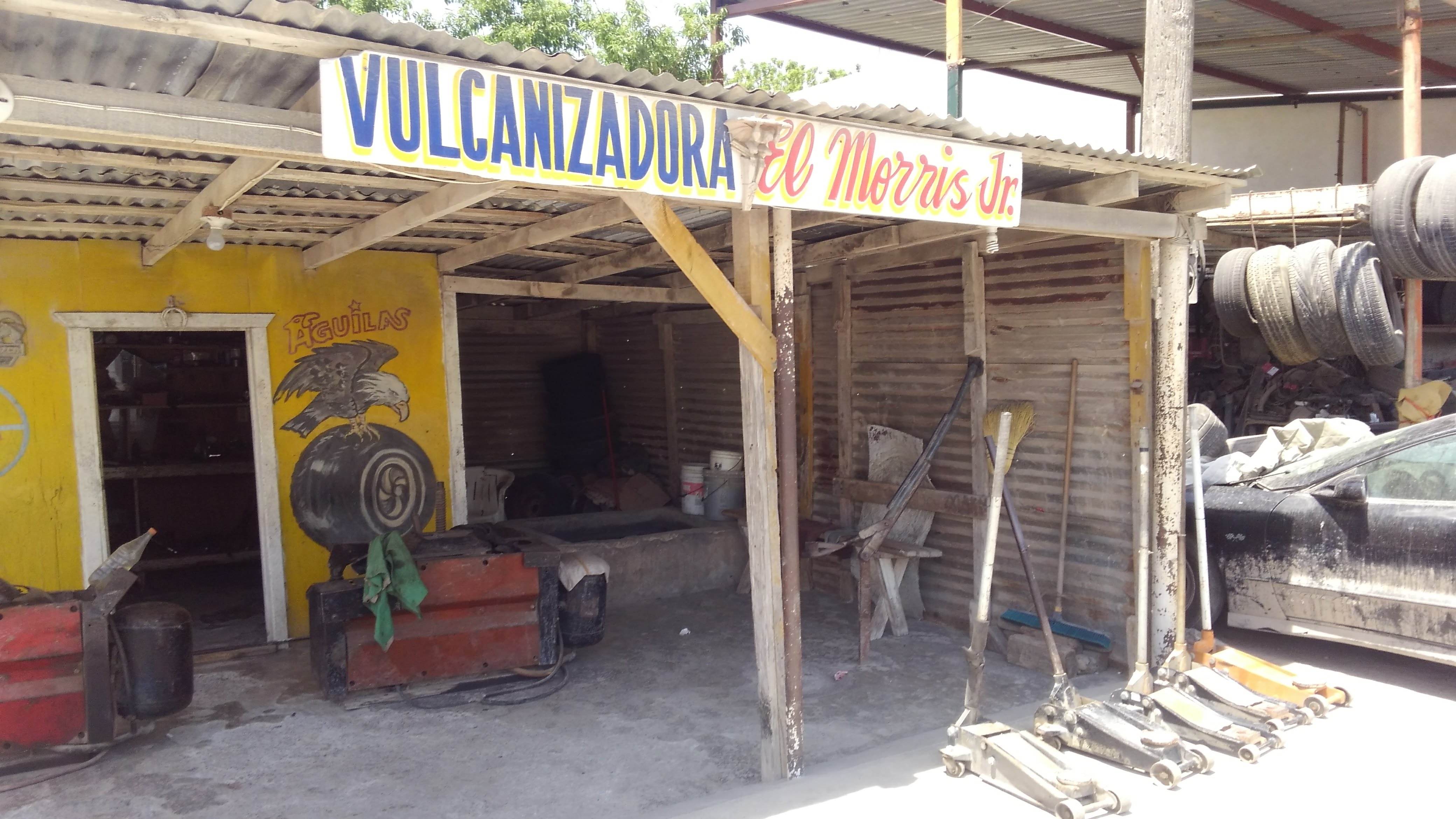 Santana Tacos and Lonches image 2