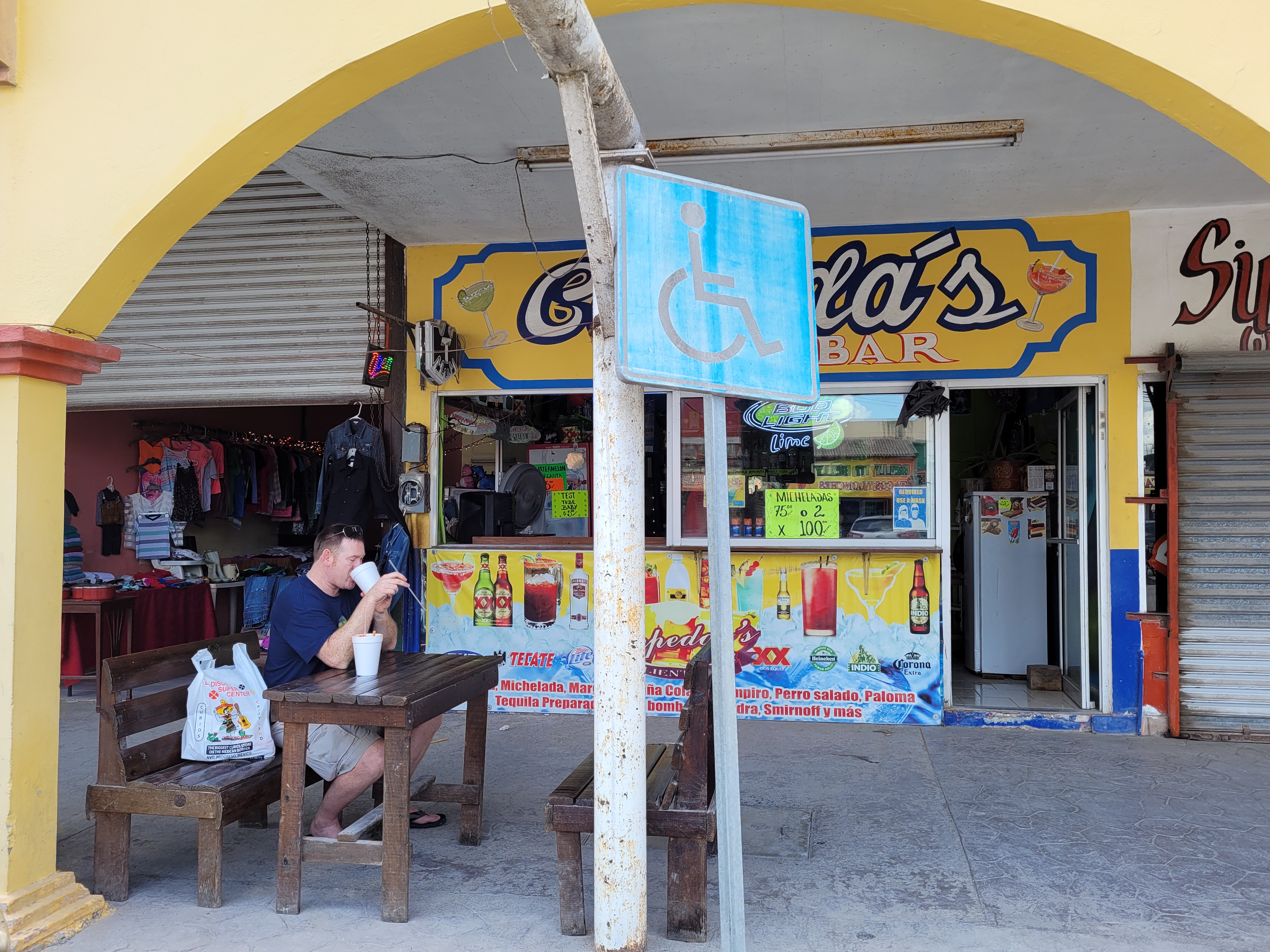 Santana Tacos and Lonches image 8