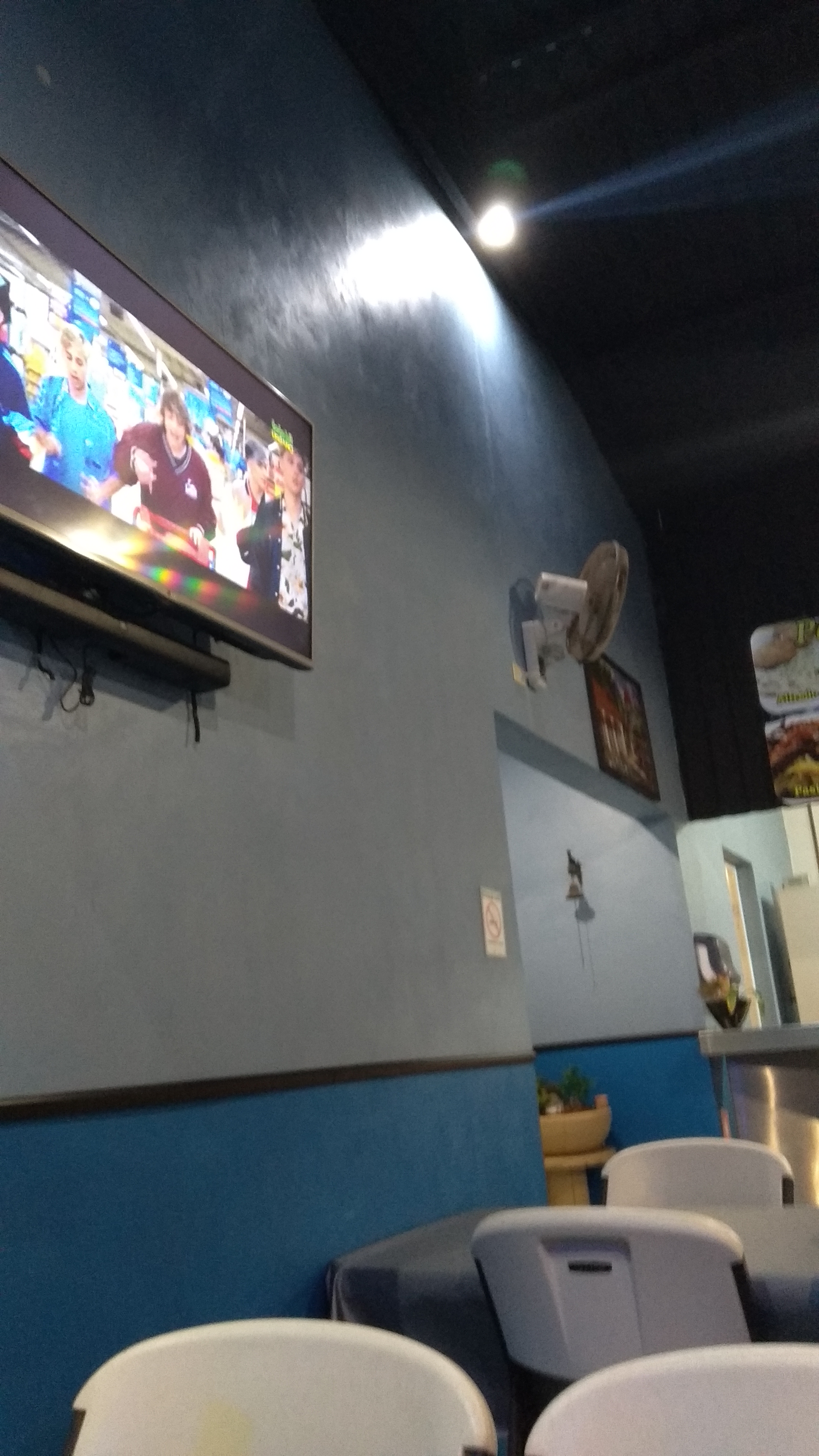 La Comilona Akil image 4